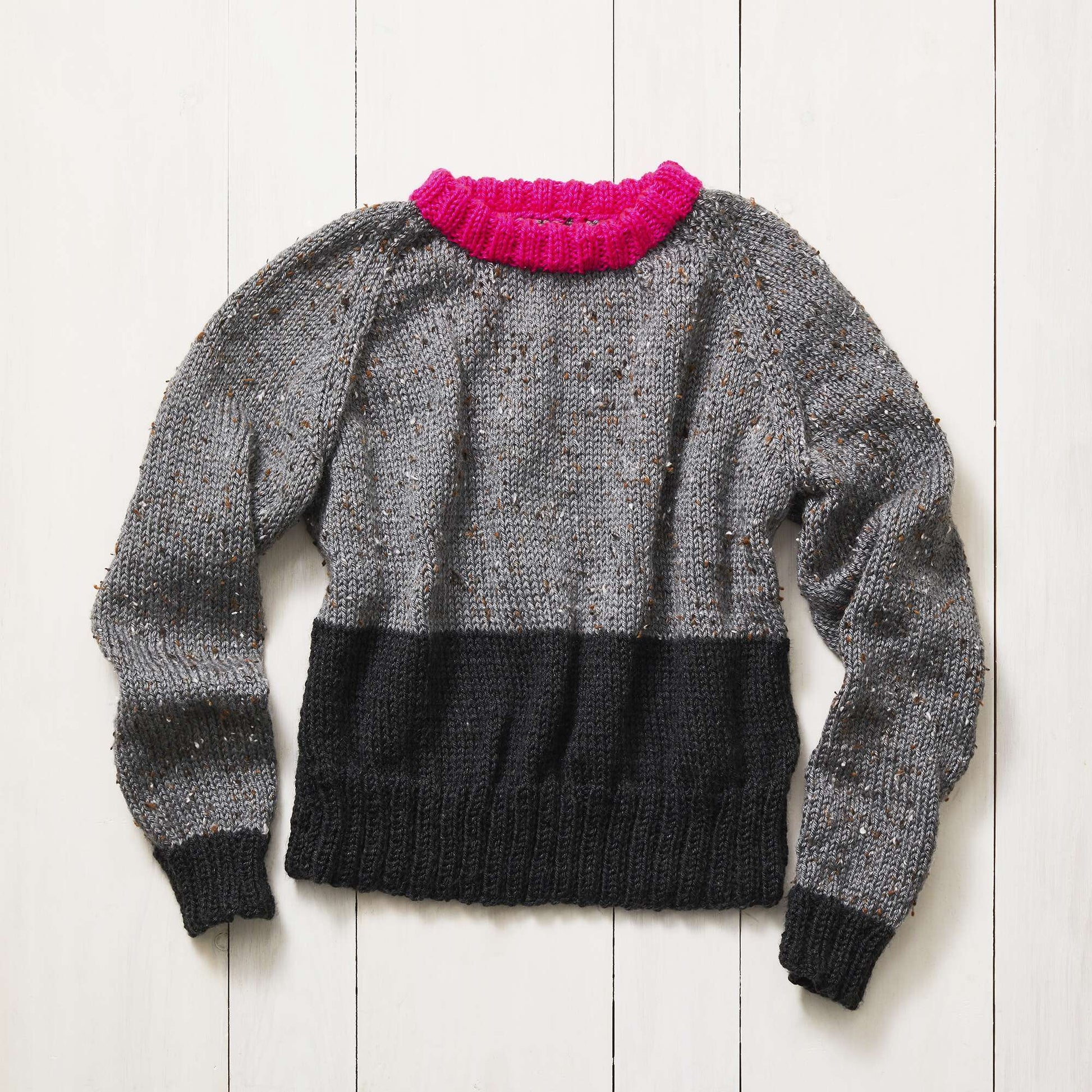 Free Stitch Club Raglan Color Block Knit Sweater + Tutorial Pattern