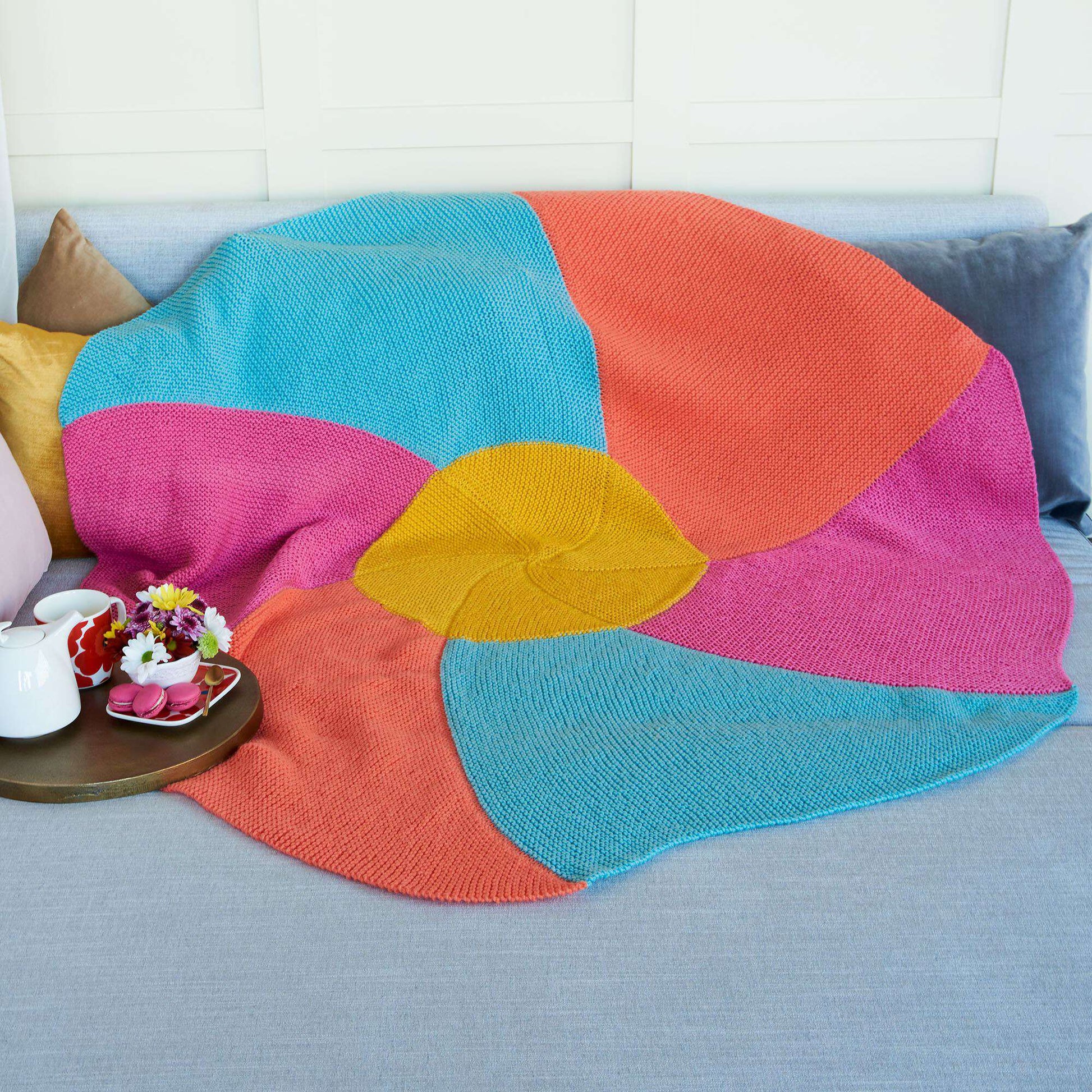 Free Caron Knit Pinwheel Posy Blanket Pattern