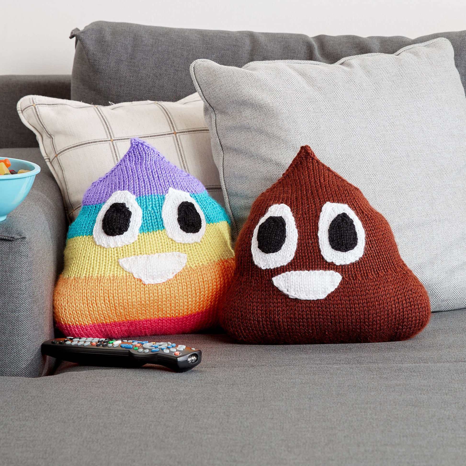 Free Caron Poop Emoji Knit Pillows Pattern