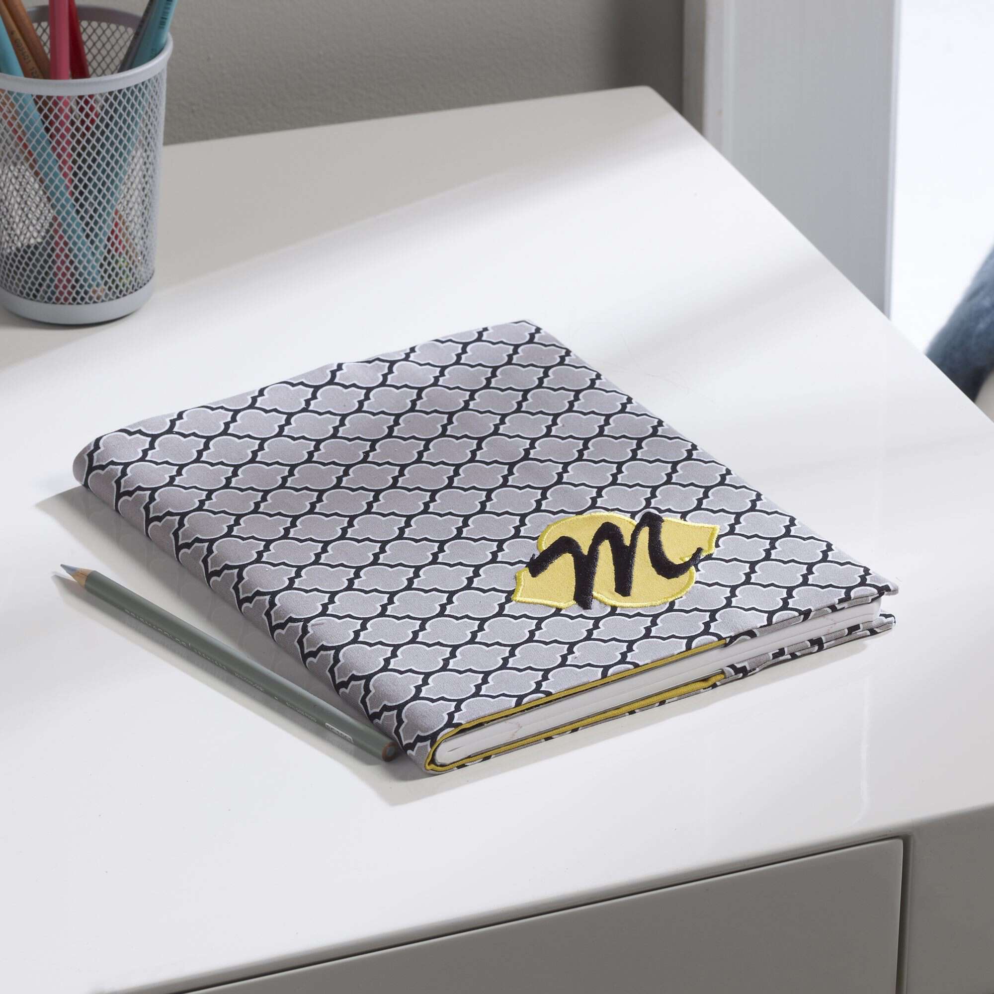 Covered Notepad Pattern Free Coats & Clark Monogrammed Notebook Cover Sewing Pattern ...
