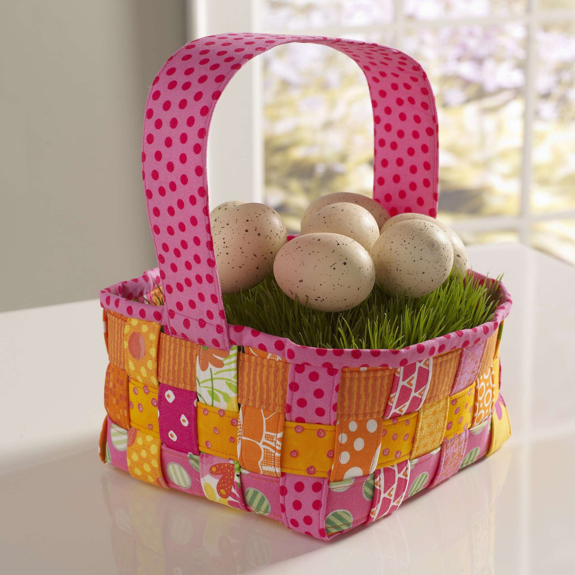 Free Coats & Clark Woven Easter Basket Sewing Pattern