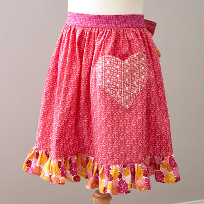 Coats & Clark Sewing Valentine Apron - in new Amy Reber Jitterbug collection Single size