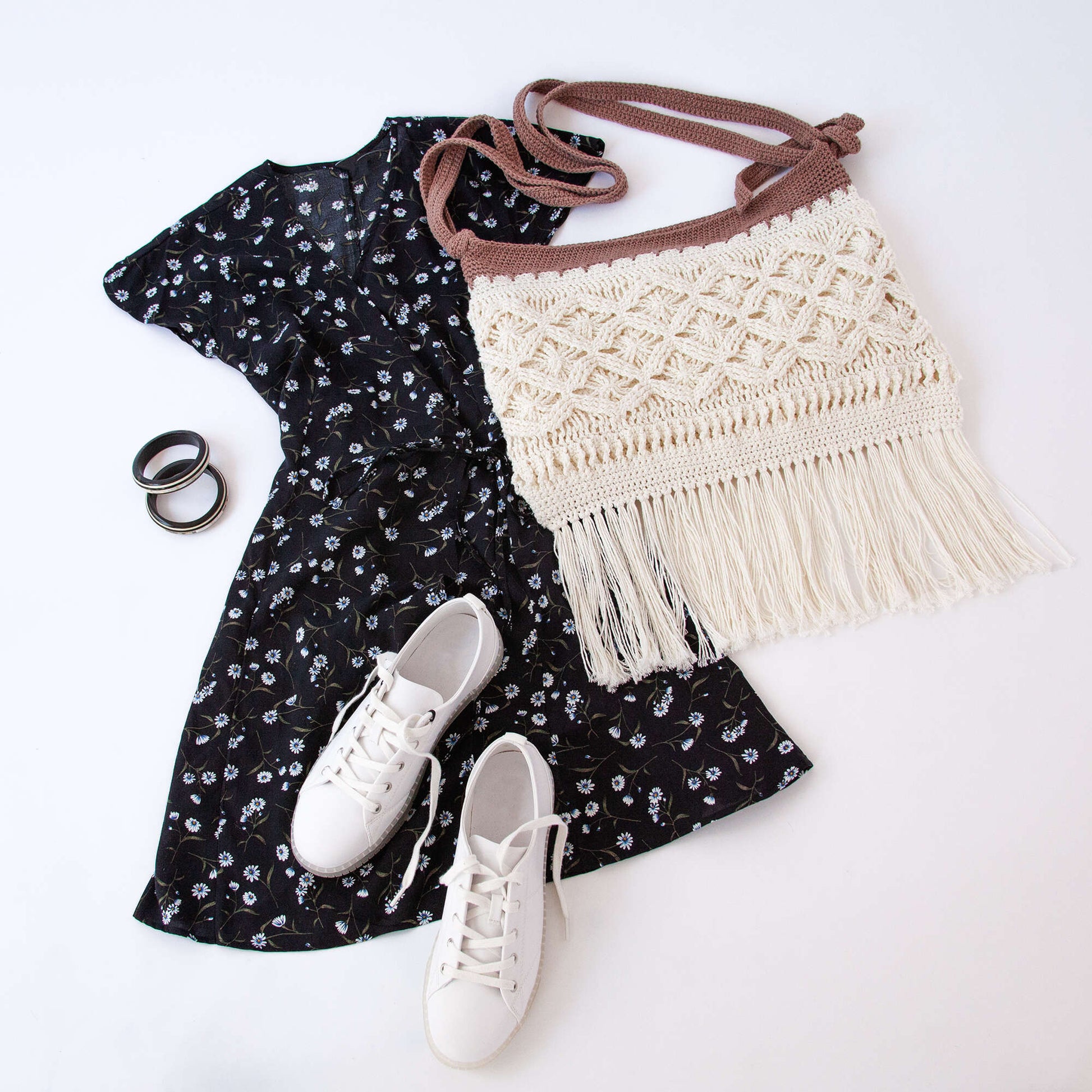 Pattern Rame Free Patons Mock-Rame Bag Crochet Pattern | Yarnspirations