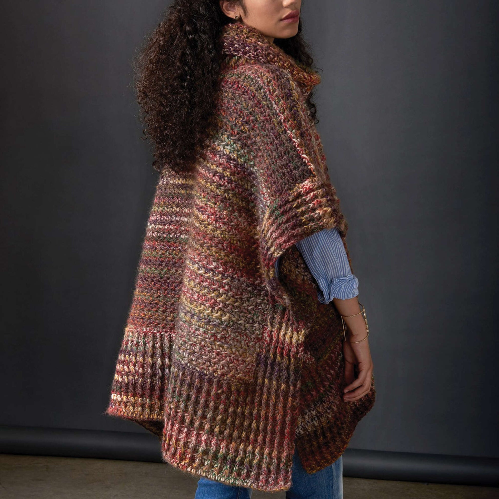 Free Patons Crochet Tweed Under Wraps Pattern