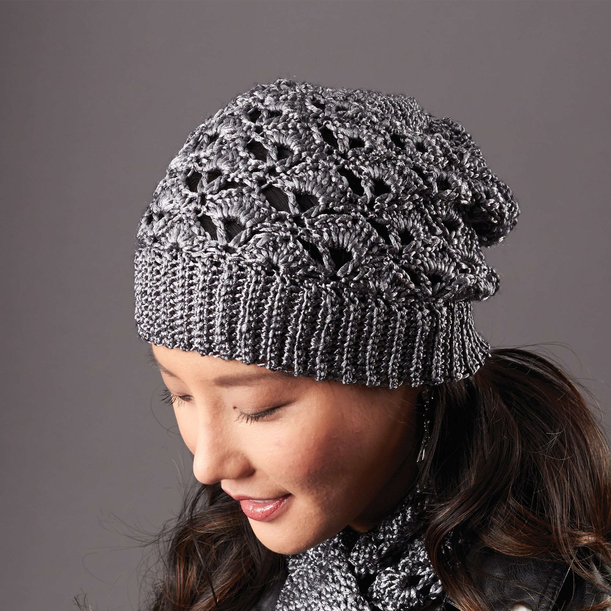 Free Patons Silver Screen Hat And Scarf Set Pattern