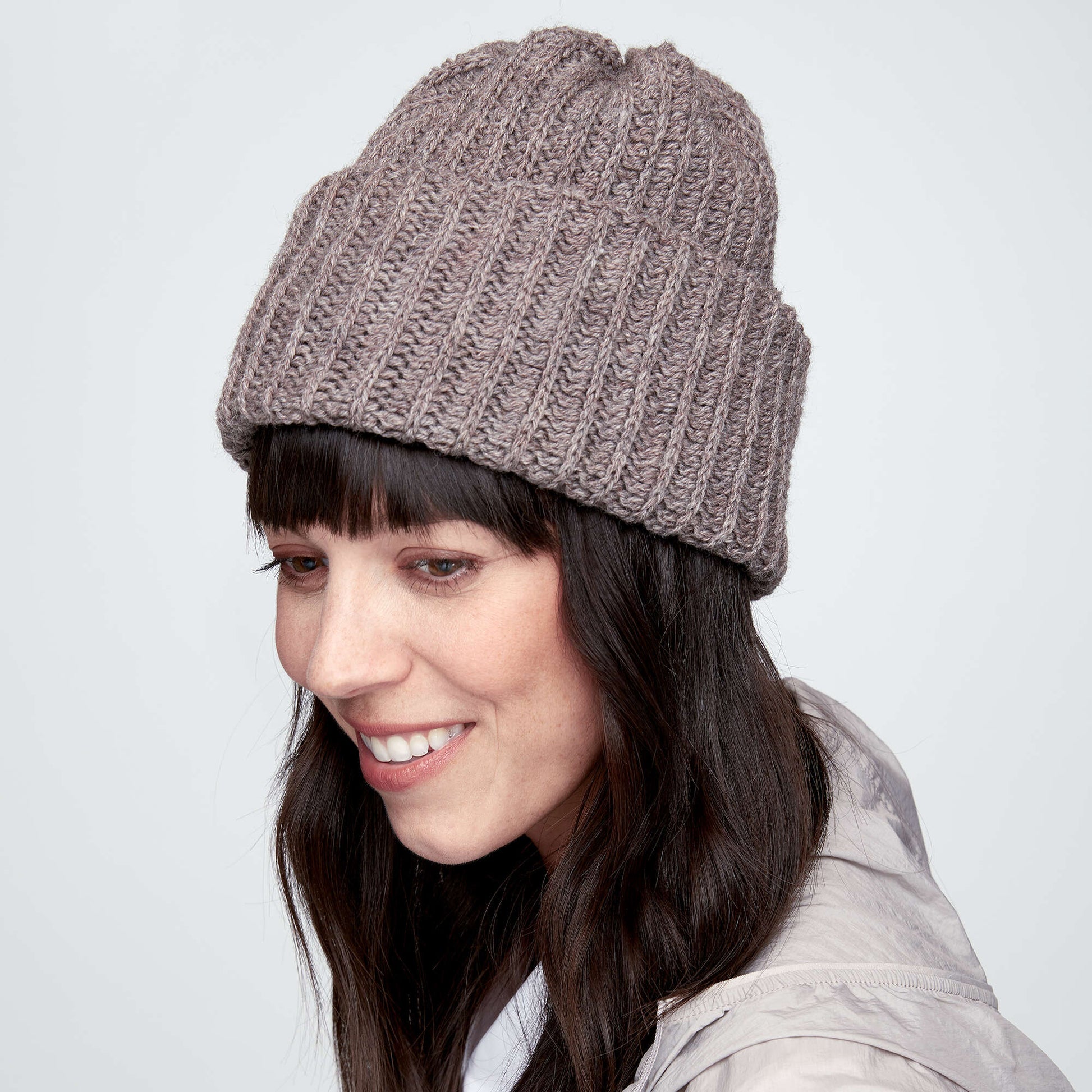 Free Patons Classic Ribbed Crochet Beanie Pattern