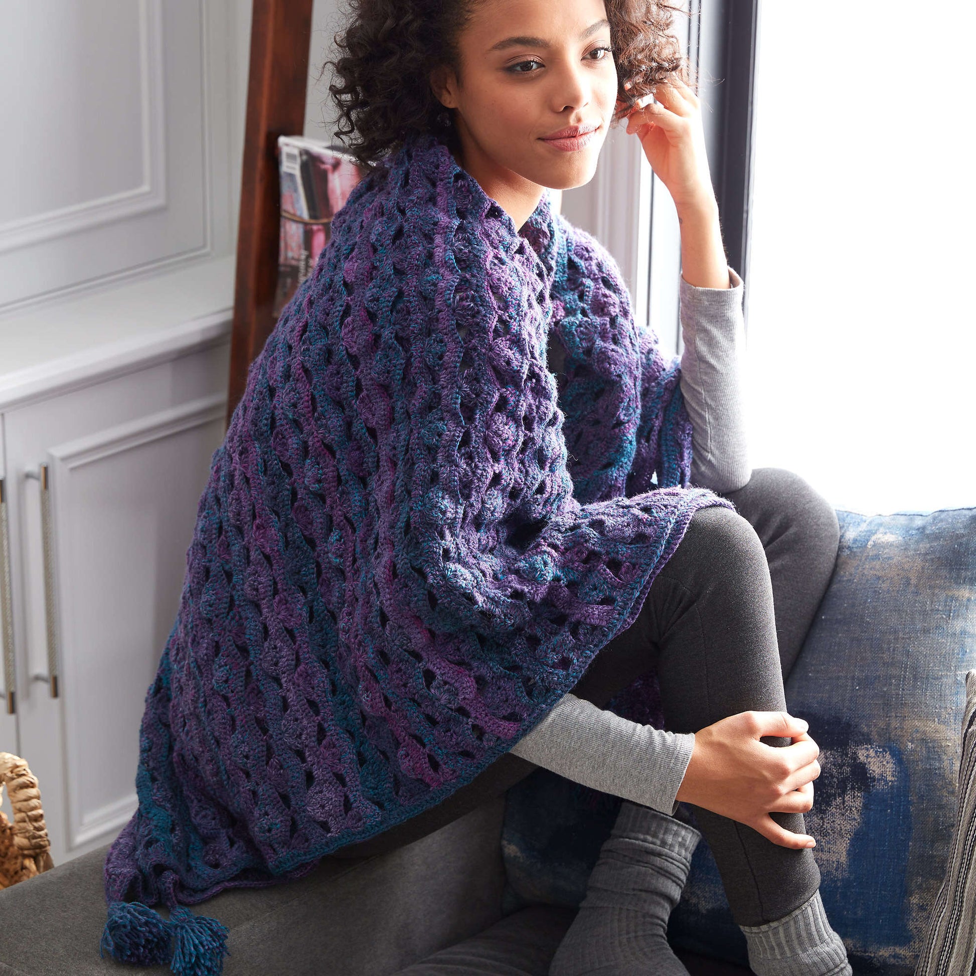 Free Patons Wrapped In Waves Crochet Blanket Shawl Pattern