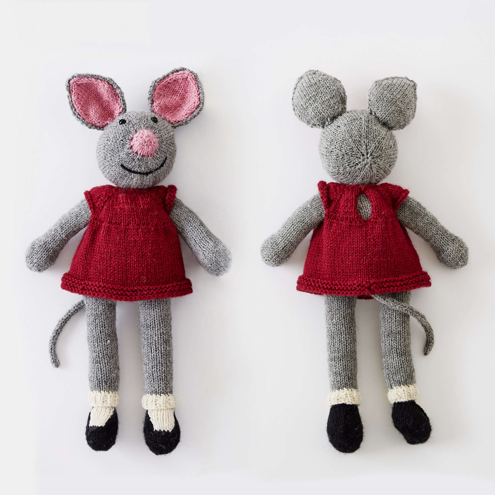 Free Patons Country Mouse Doll Crochet Pattern
