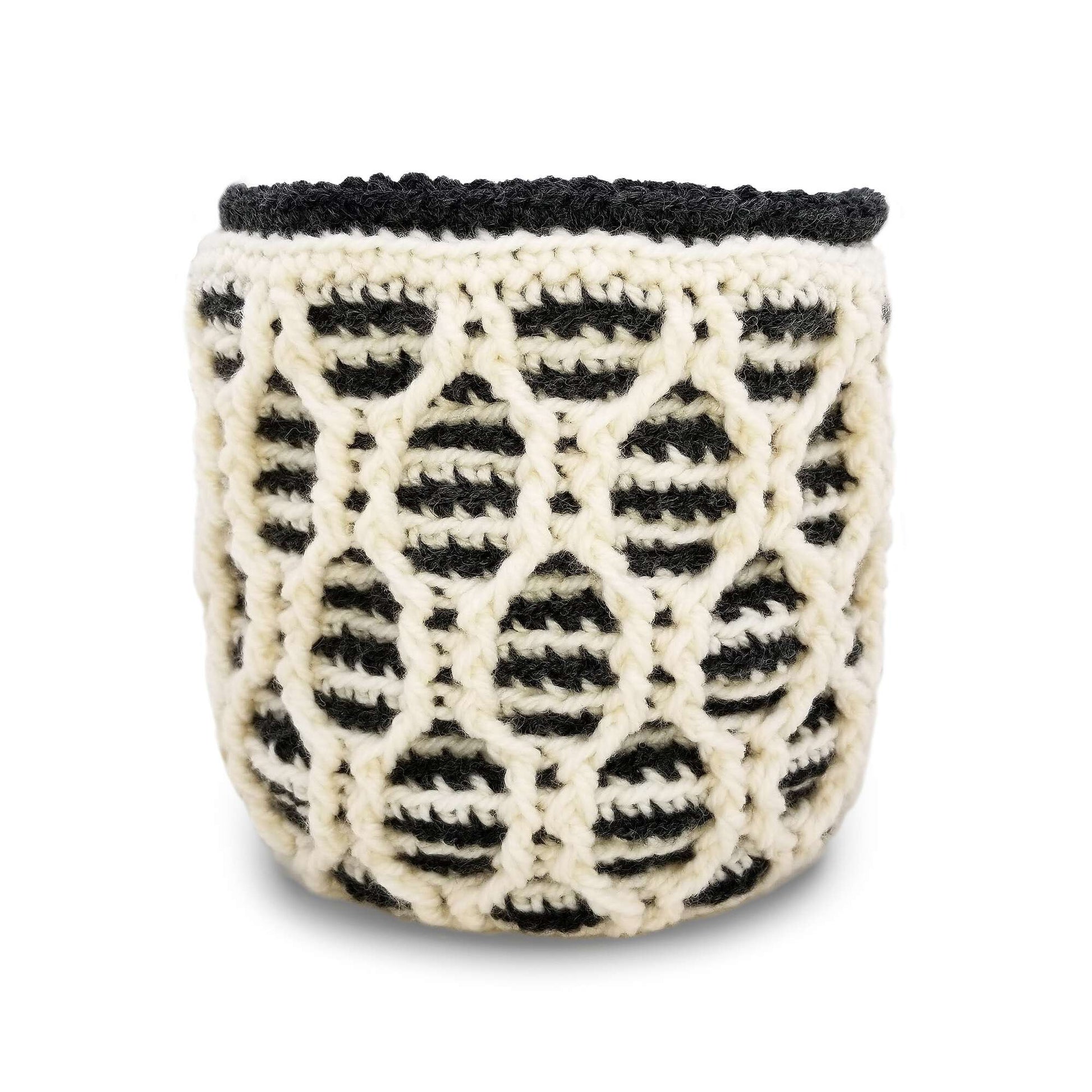 Free Patons Striped Hourglass Crochet Basket Pattern