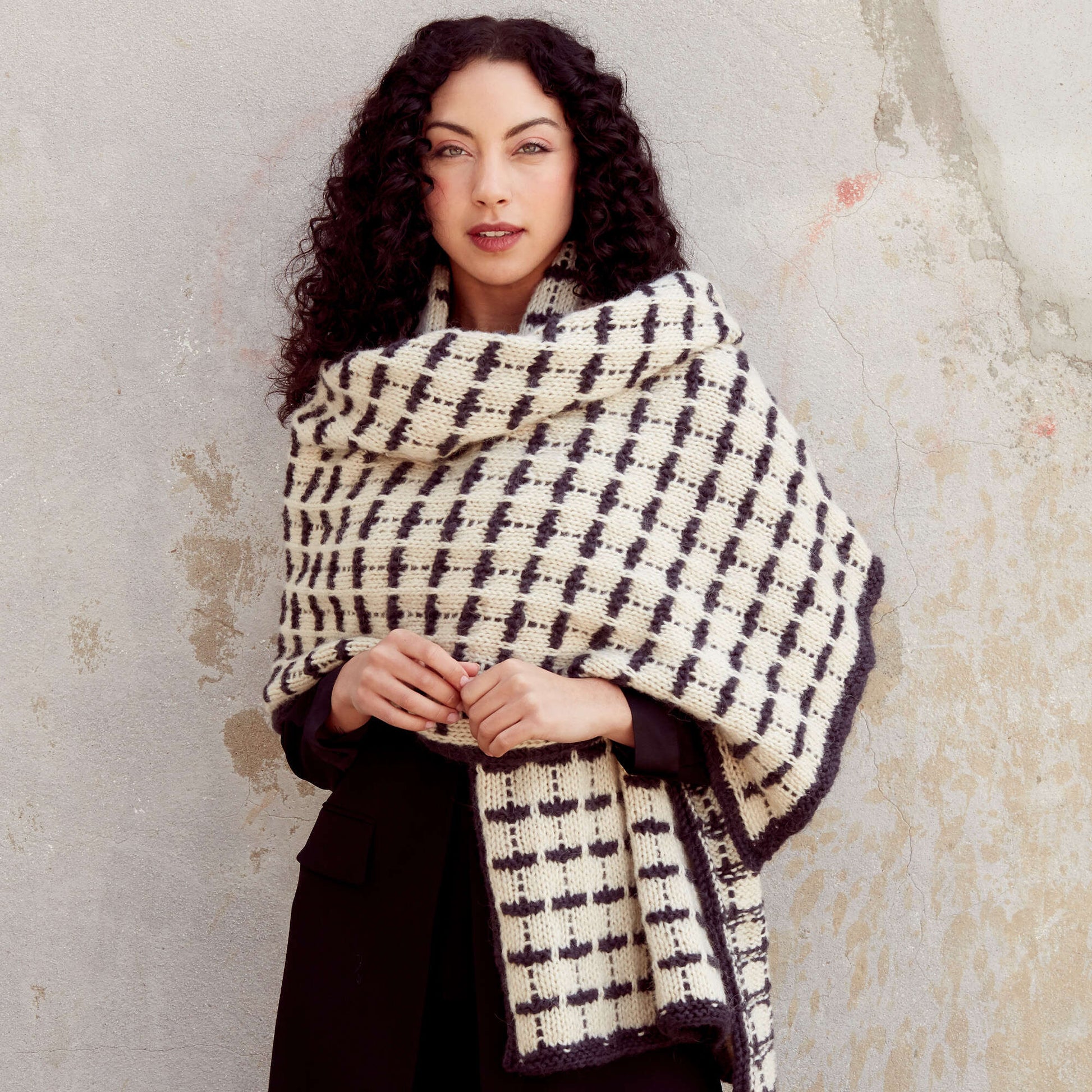 Free Patons Windowpane Blanket Scarf Knitting Pattern | Yarnspirations