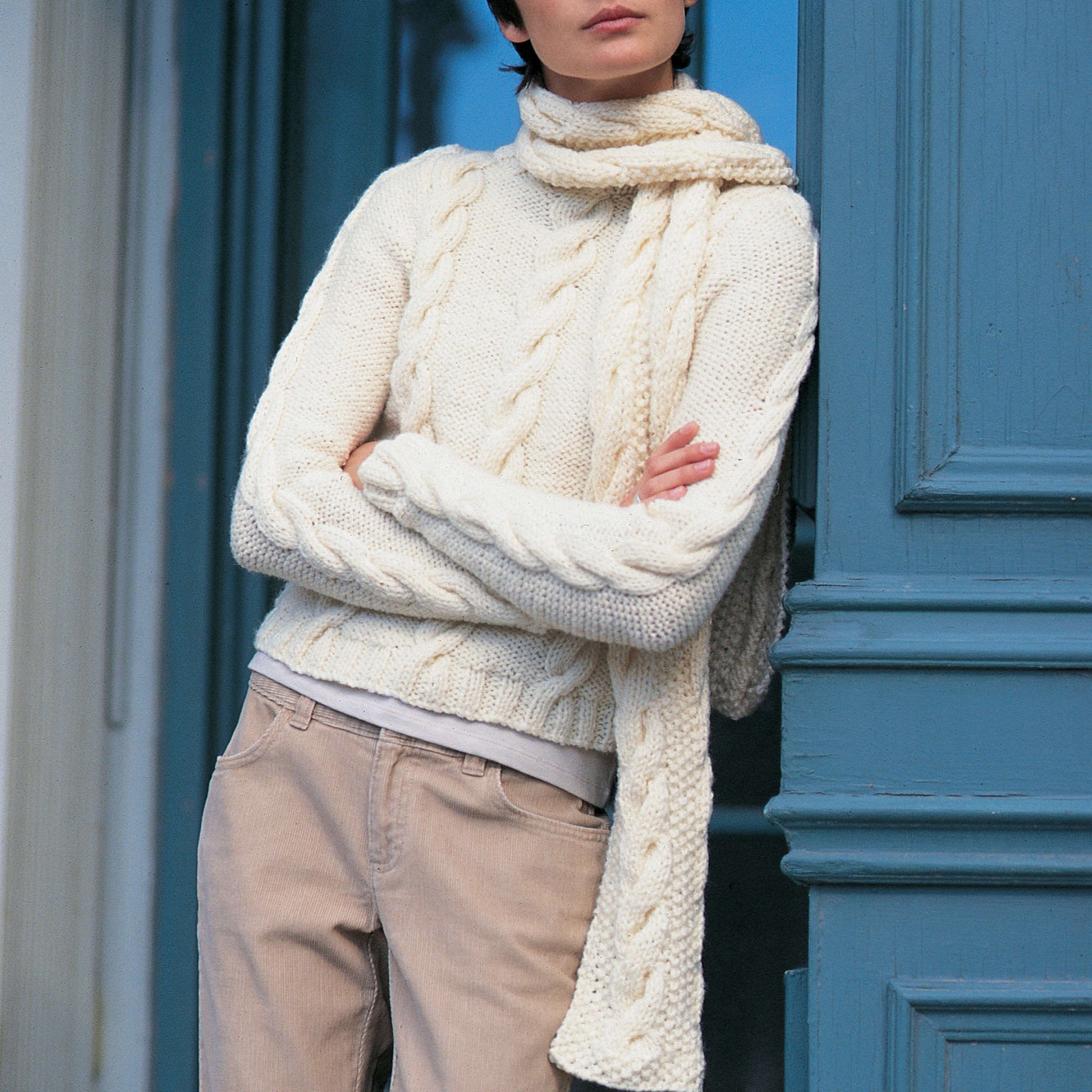 Free Patons Easy Street Pullover And Scarf Pattern
