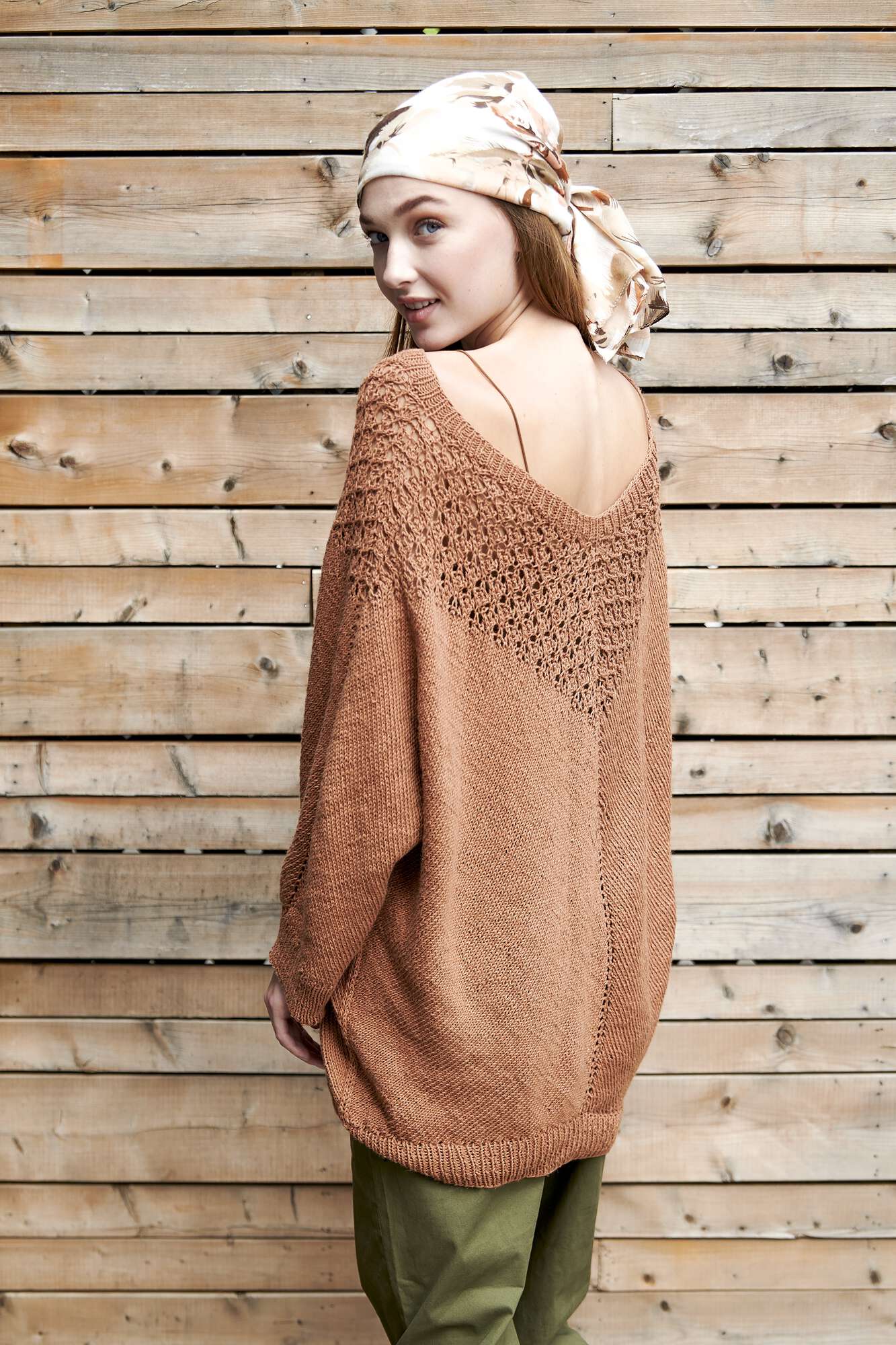 Free Patons Broadview Knit Pullover Pattern