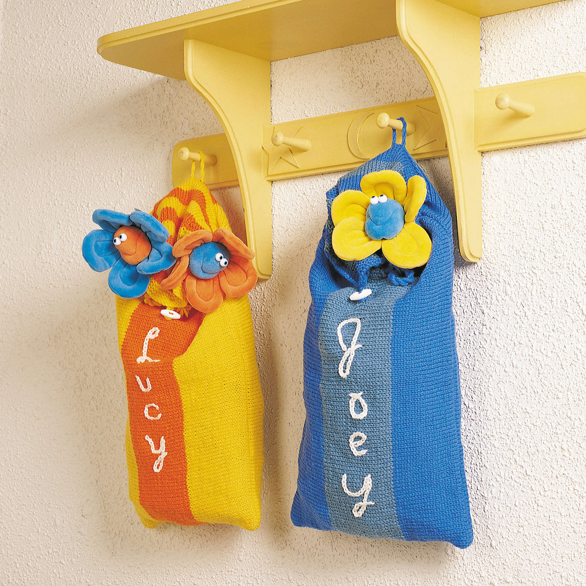 Knit Accessory made in Patons Canadiana yarn