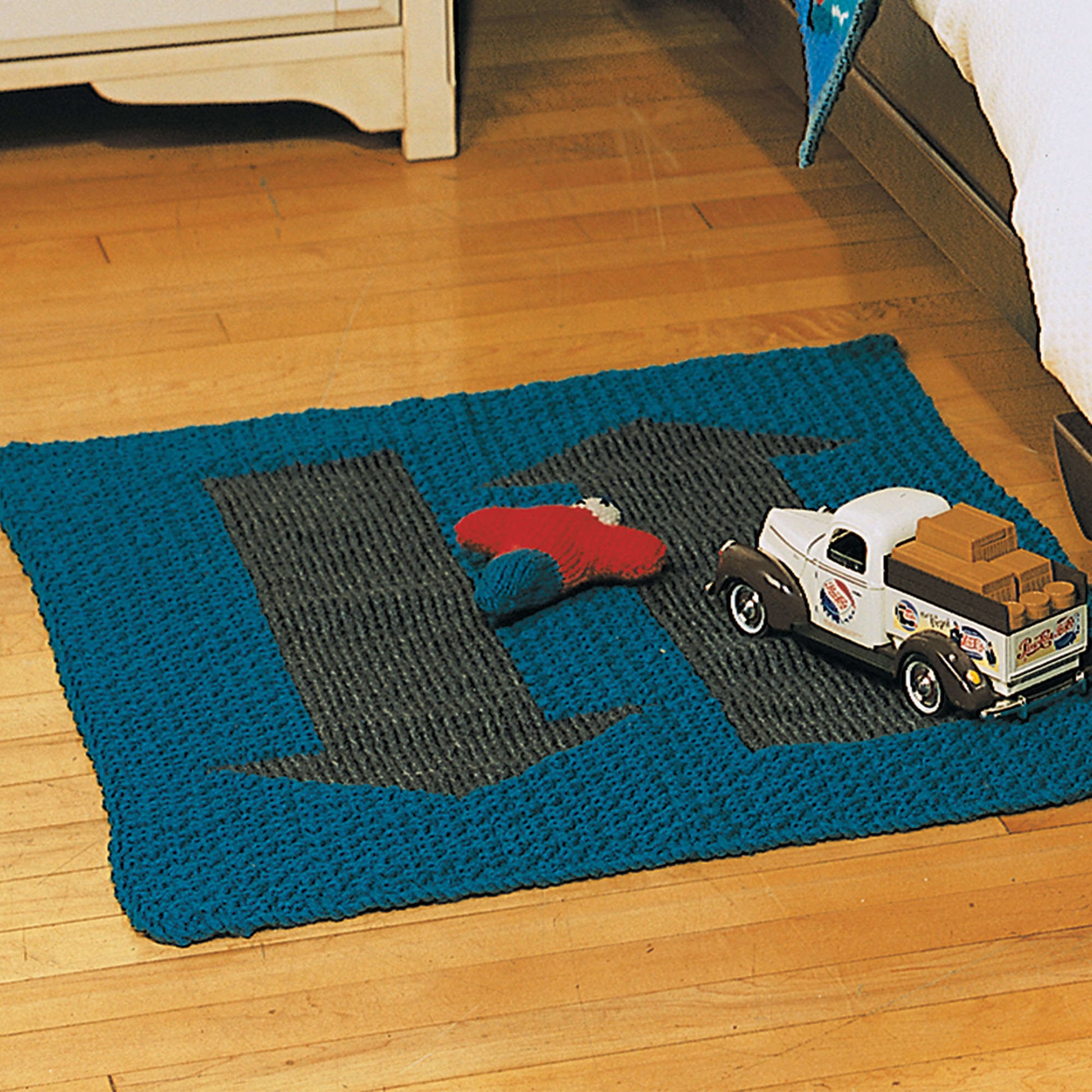 Free Patons Road Rug Knit Pattern