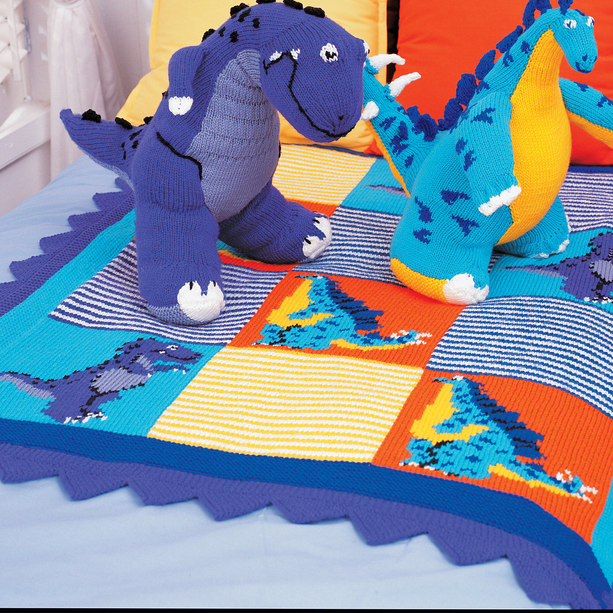 Knit Toy made in Patons Canadiana yarn