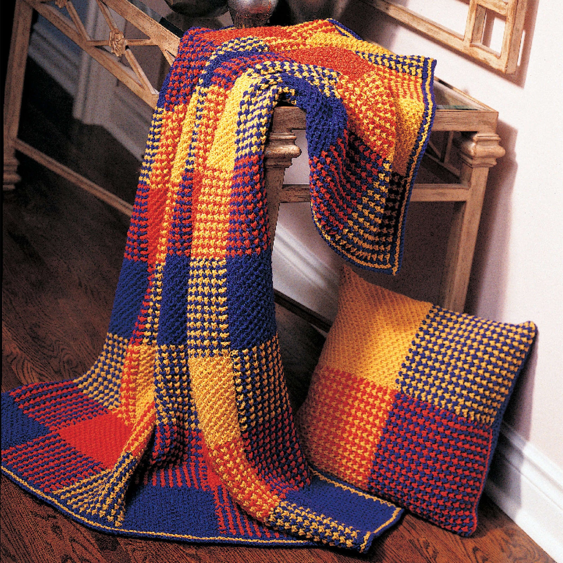 Free Patons Knit Boldly Colored Plaid Set Pattern