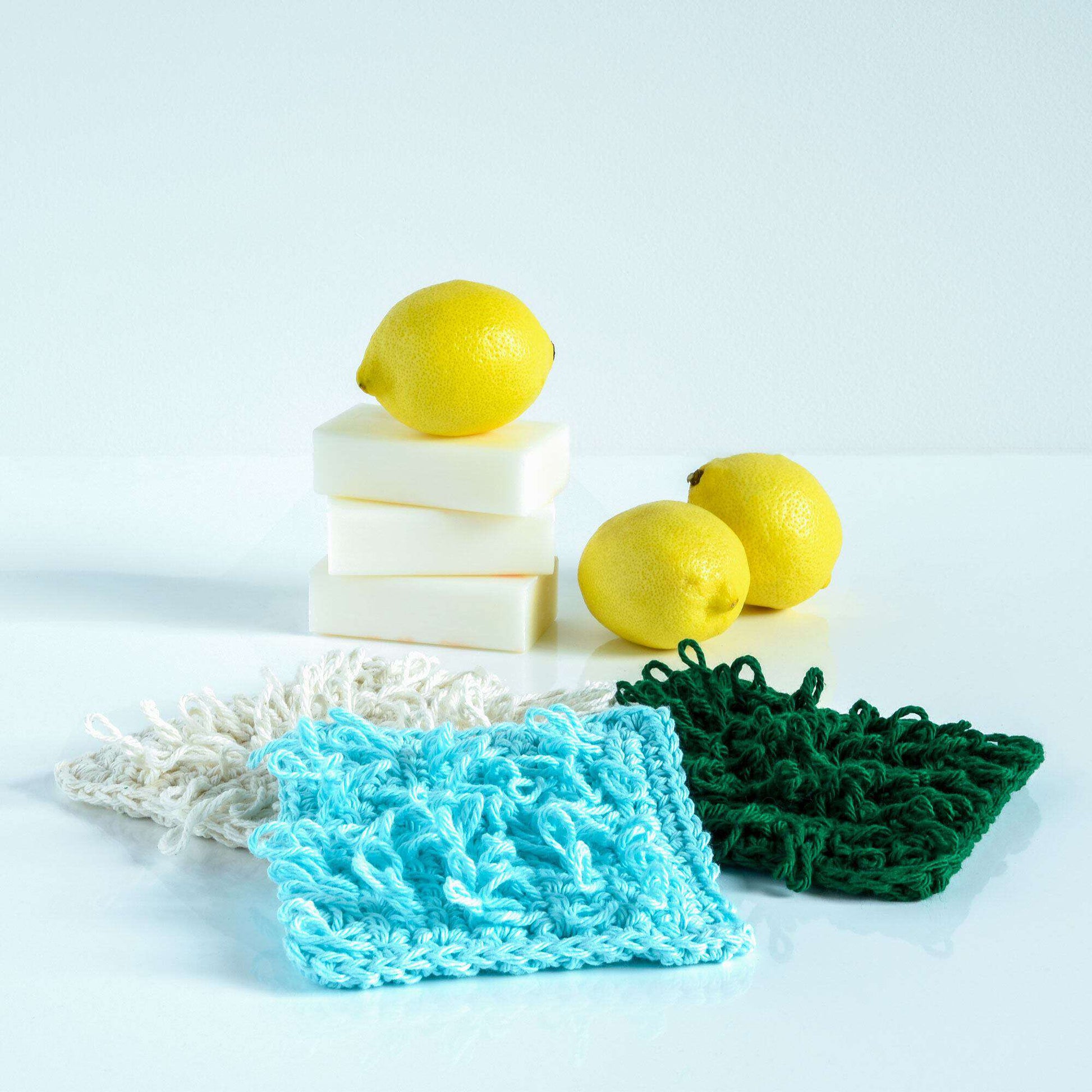Susan Bates Luxite 5½ Plastic Crochet Hook