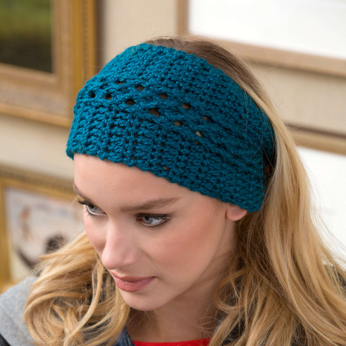 Crochet Headwarmer made in Red Heart Soft Yarn