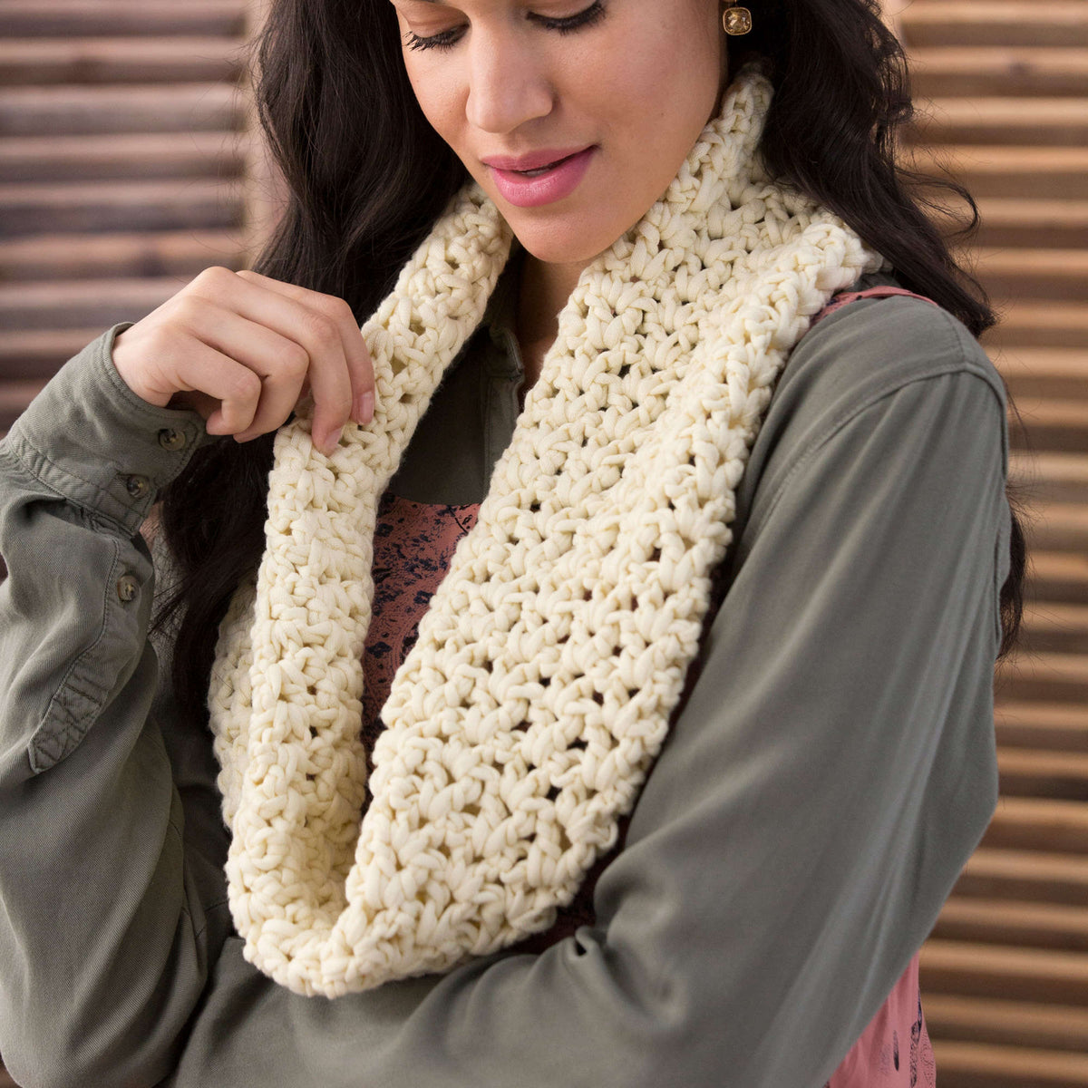 Crochet Cowl made in Red Heart Strata Yarn