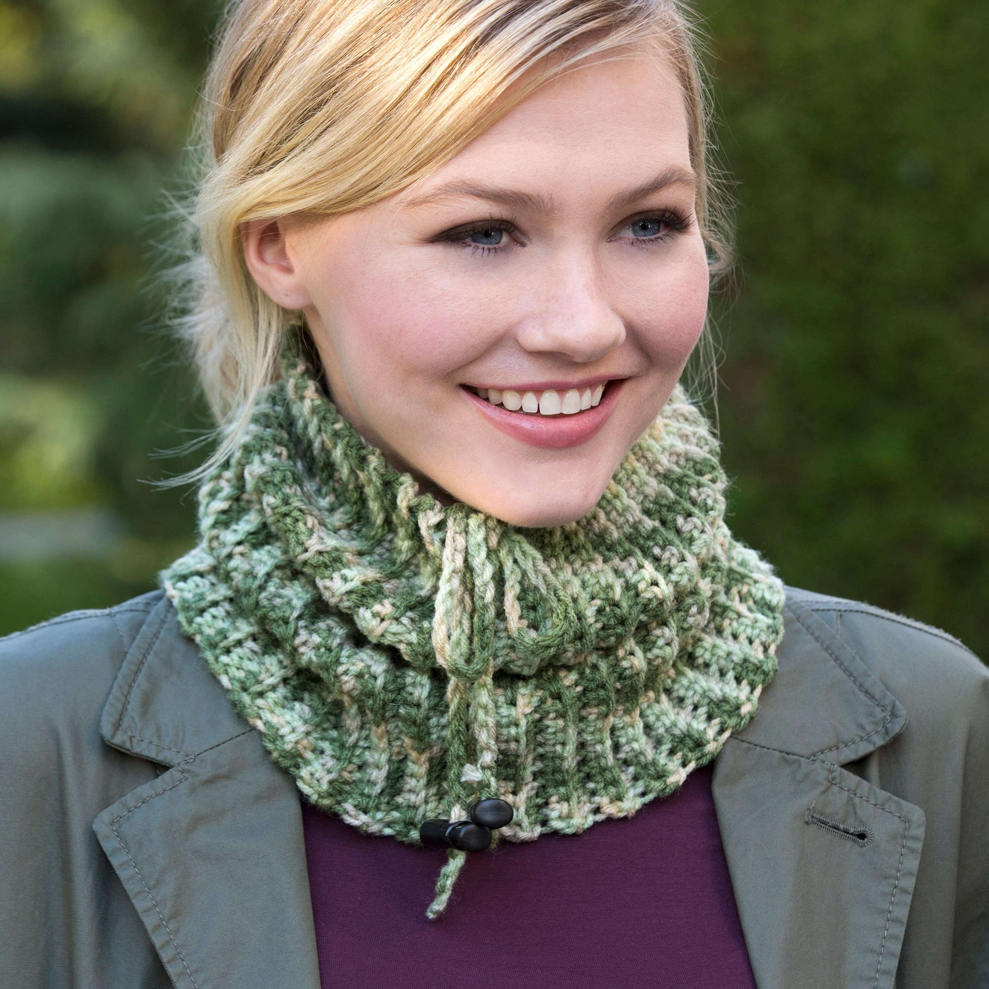 Free Red Heart Charming Camo Cowl Pattern