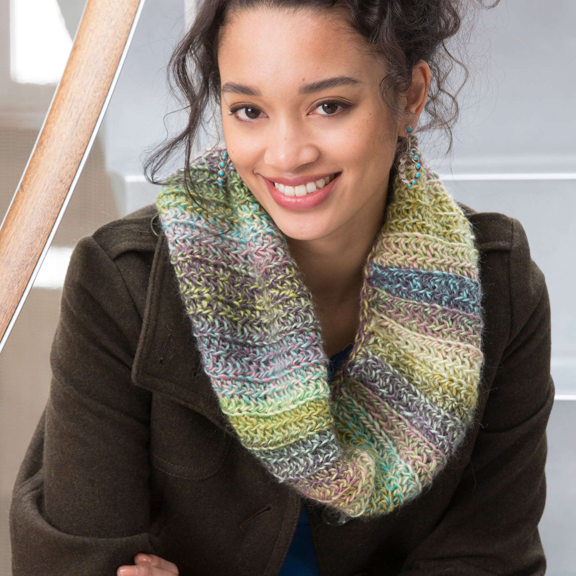 Free Red Heart Anytime Cowl Crochet Pattern