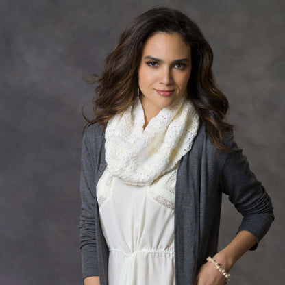 Red Heart Crochet Cowl À La Mode Crochet Cowl made in Red Heart Boutique Yarn