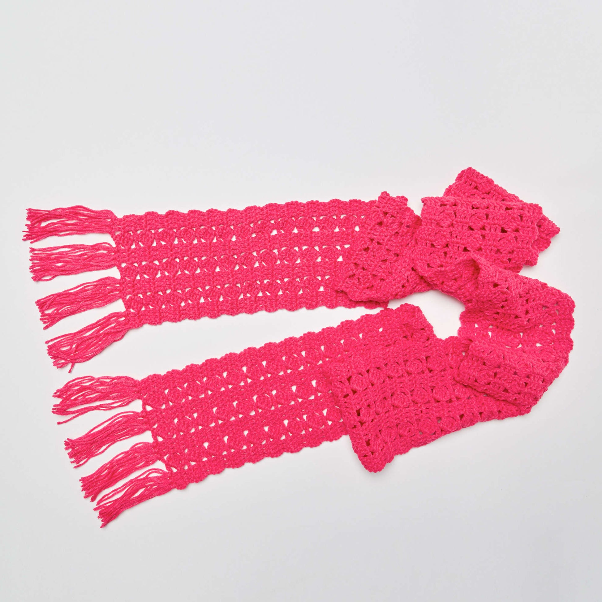 Free Red Heart Crochet Cosmo Scarf Pattern