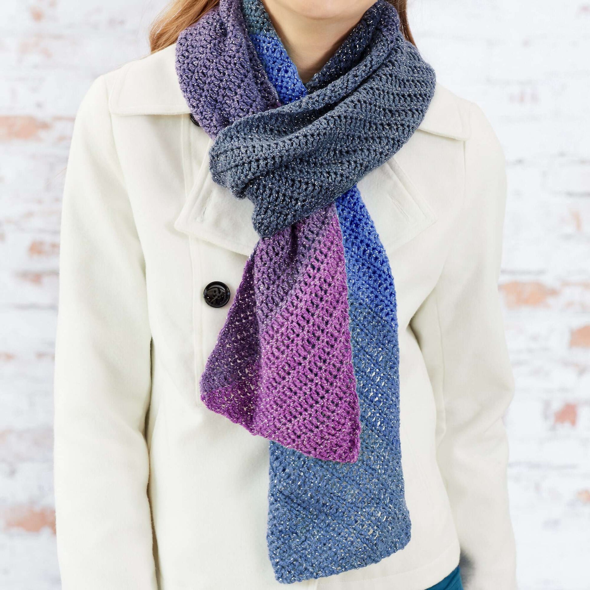 Free Easy Red Heart Gradient Sparkle Scarf Crochet Pattern | Yarnspirations