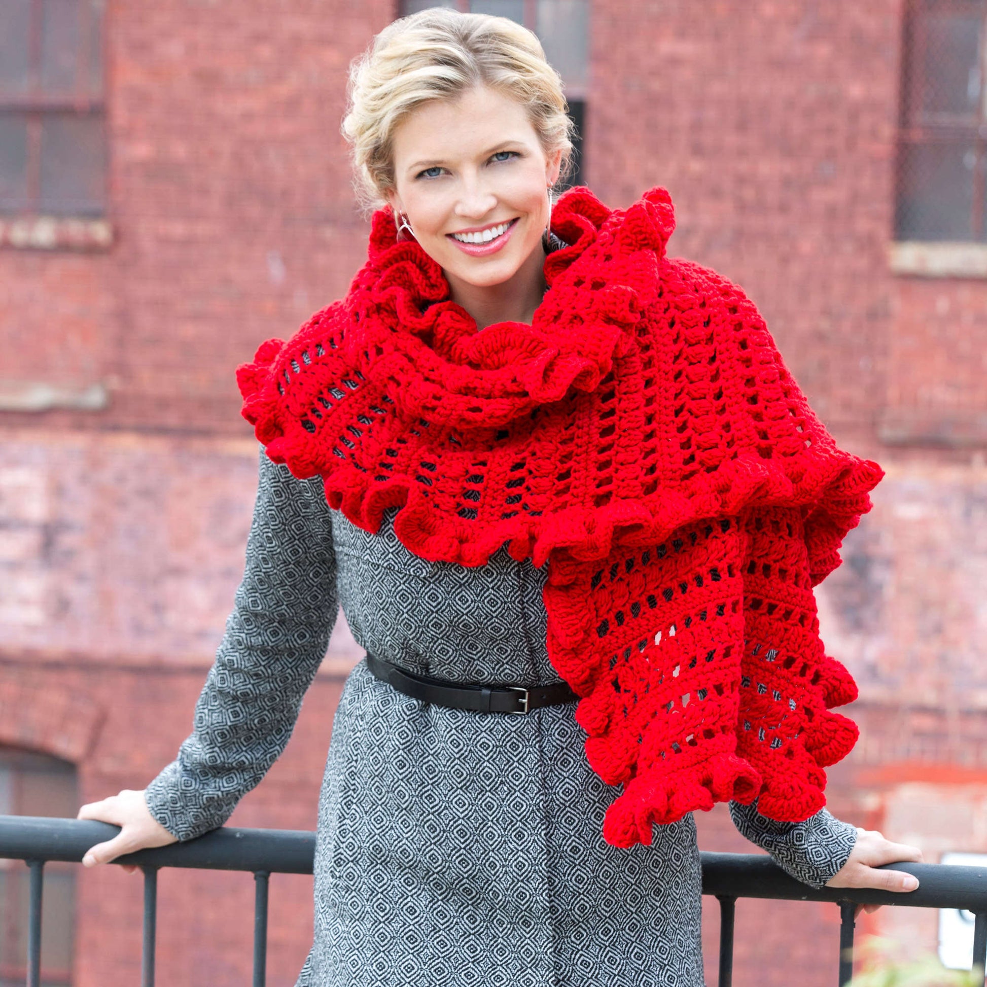 Free Red Heart Ruffled Wrap Crochet Pattern