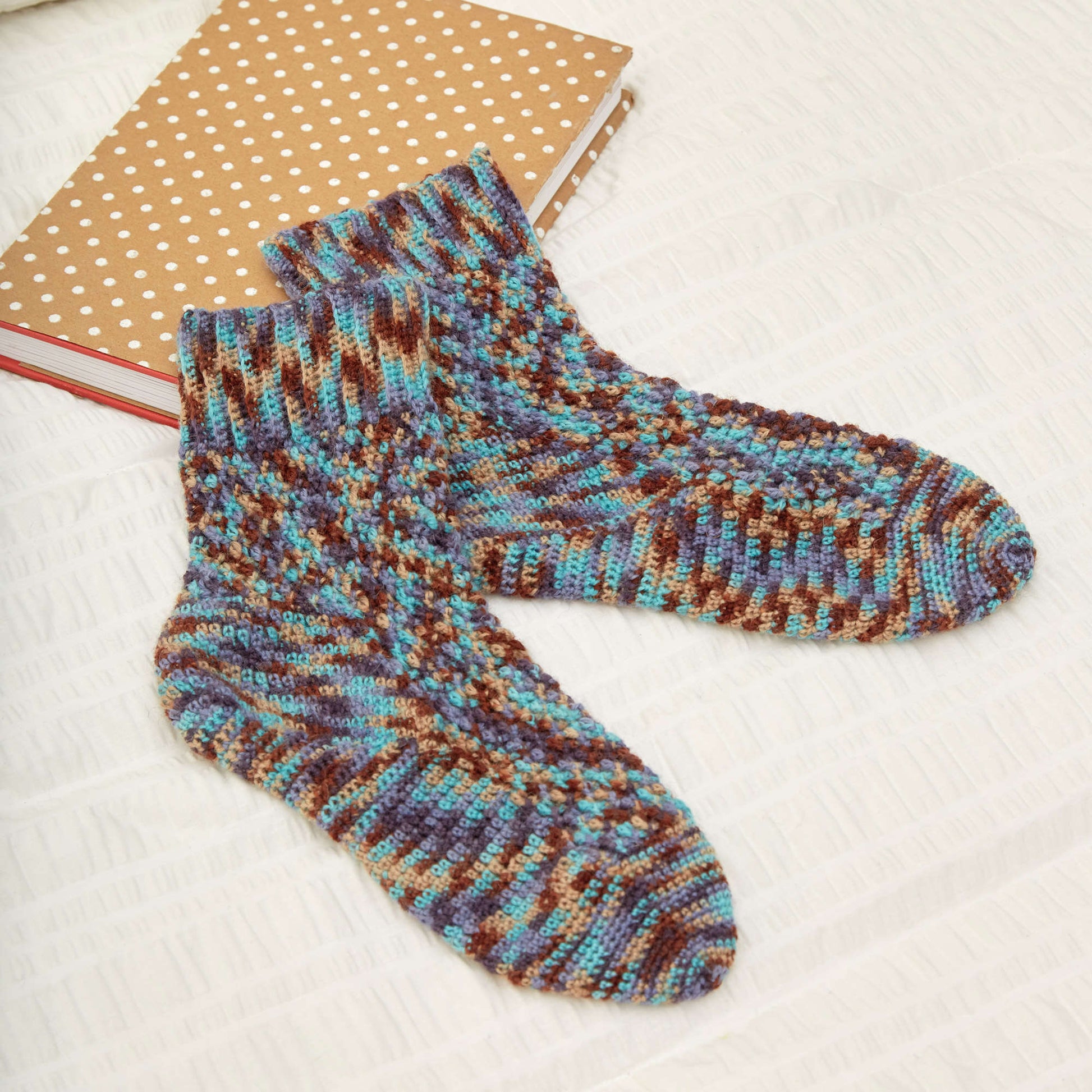 Free Red Heart Crochet Surf And Sand Socks Pattern