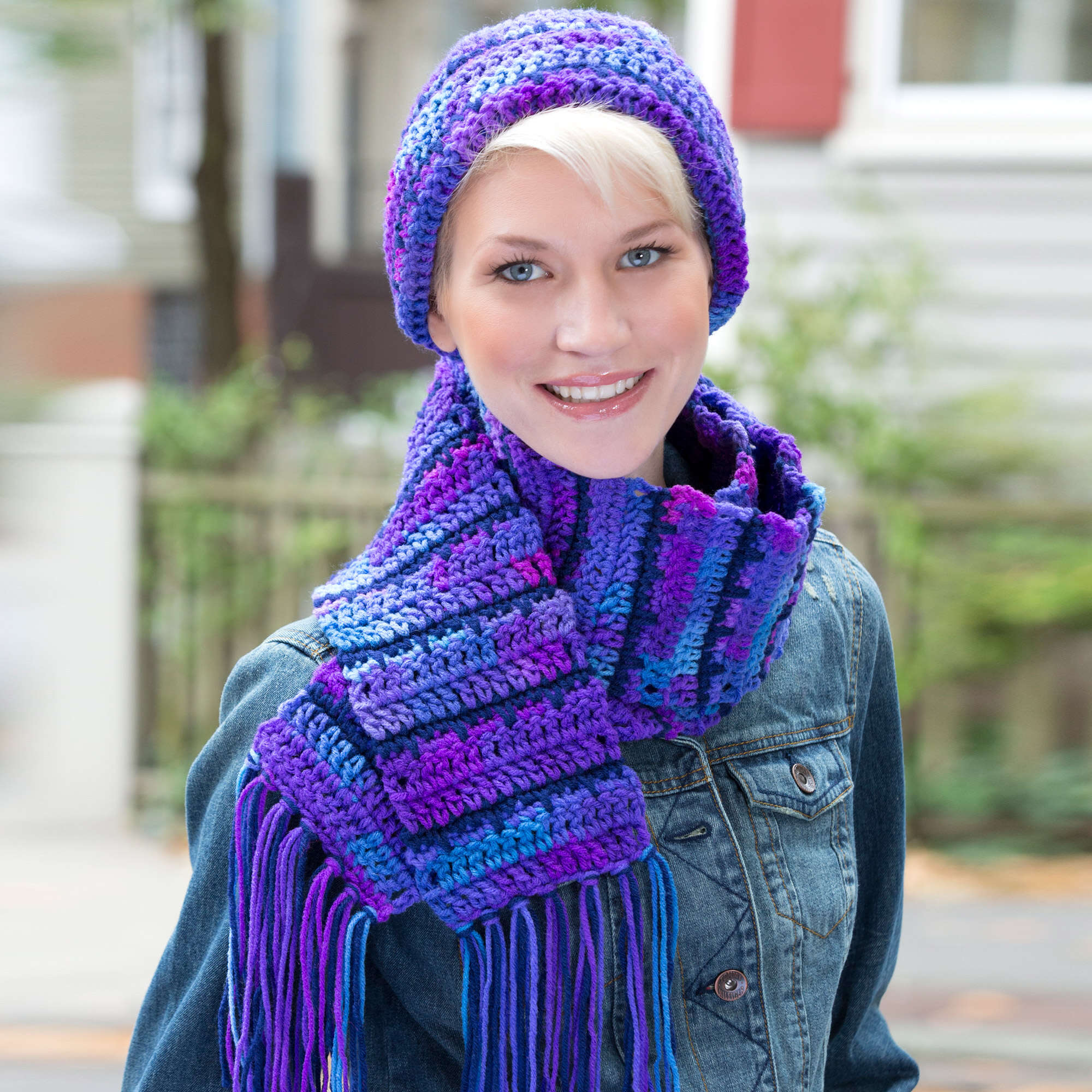 Free Easy Red Heart Jagged Lines Hat & Scarf Set Crochet Pattern