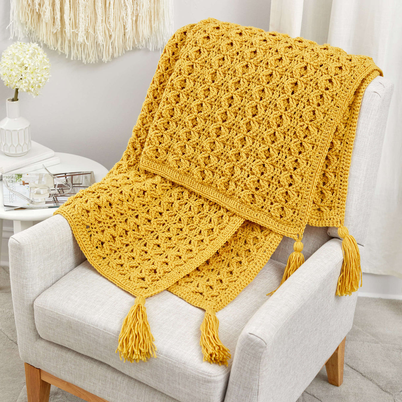 Free Red Heart Golden Waves Throw Crochet Pattern Yarnspirations