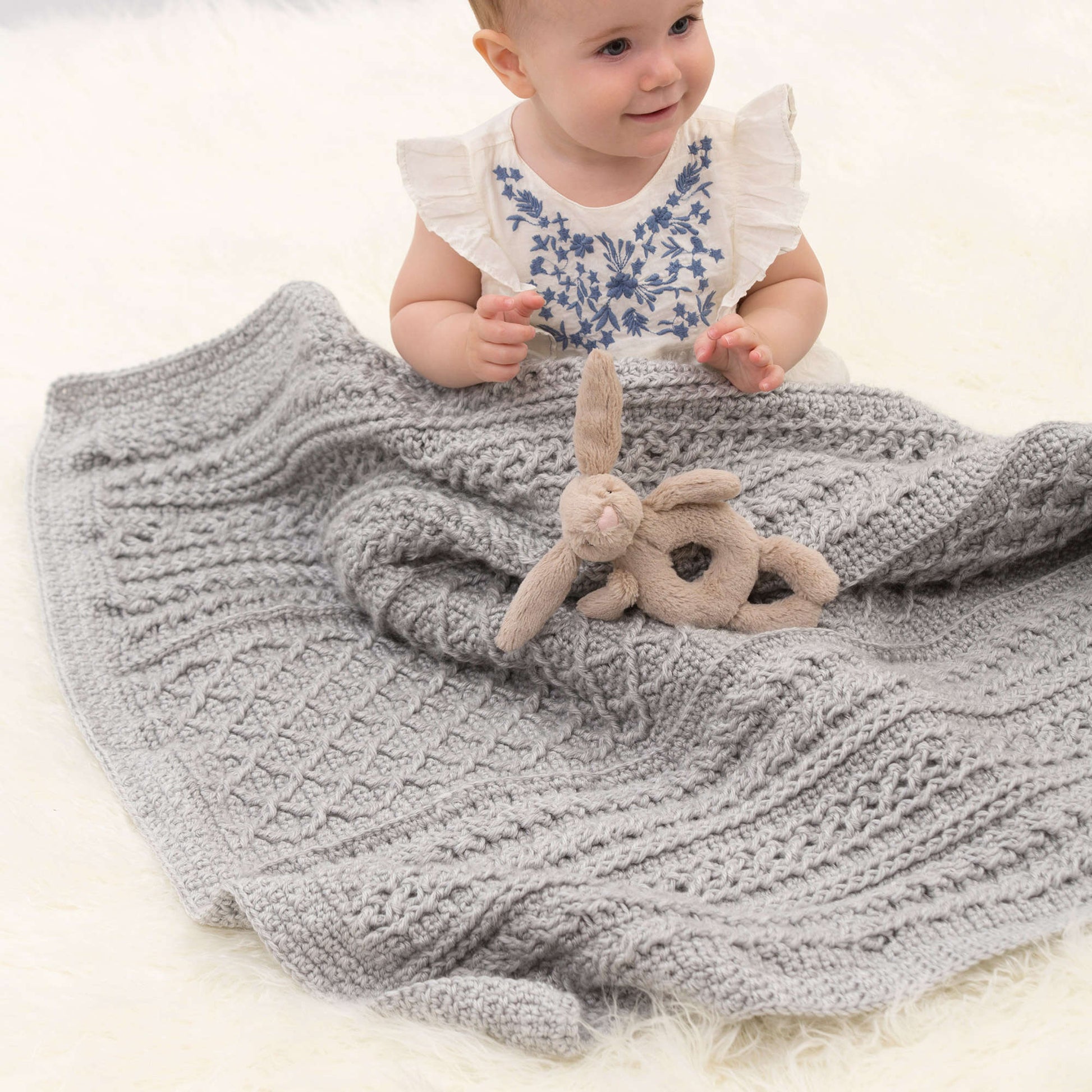 Free Red Heart Cable Your Love Crochet Blanket Pattern