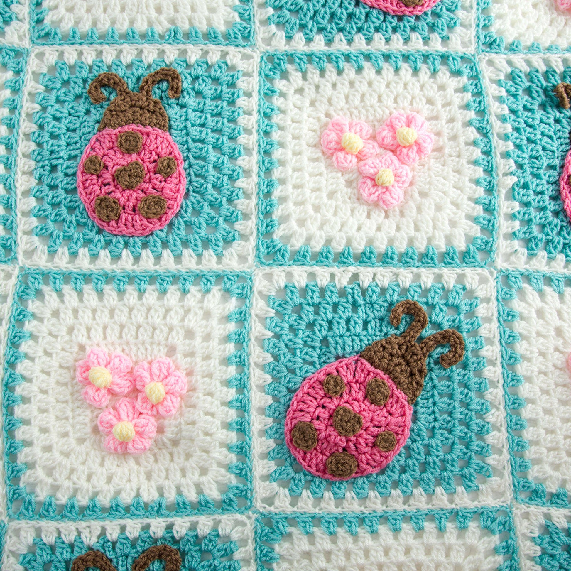 Free Red Heart Bugs And Blooms Crochet Blanket Pattern