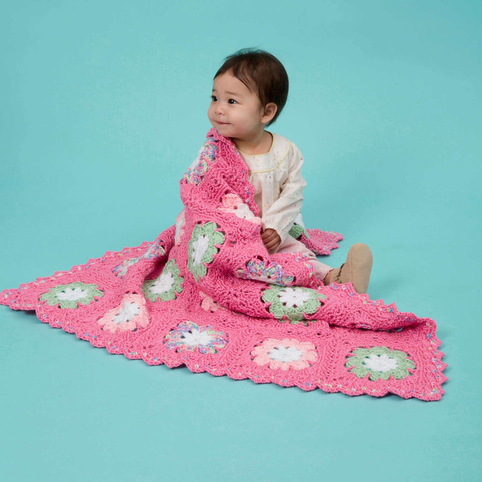 Free Red Heart Flower Crochet Baby Blanket Pattern