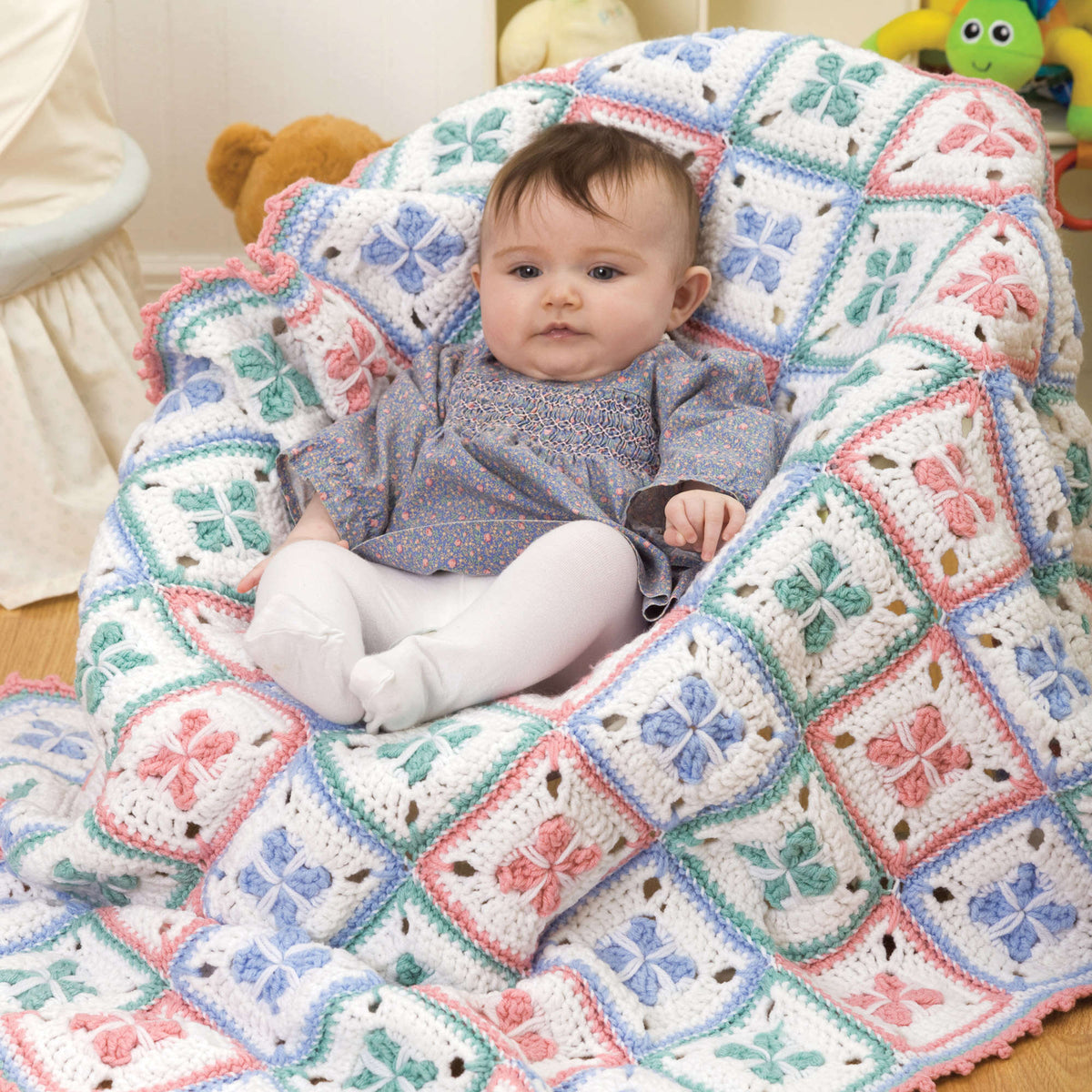 Free Easy Red Heart Baby Checks Blanket Crochet Pattern | Yarnspirations