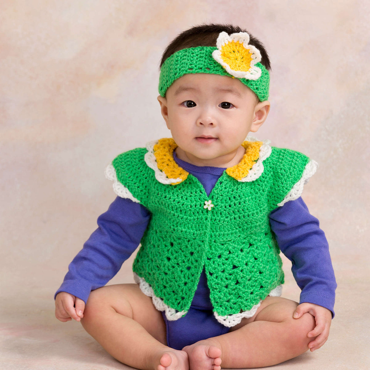 Crochet Headband made in Red Heart Anne Geddes Baby Yarn