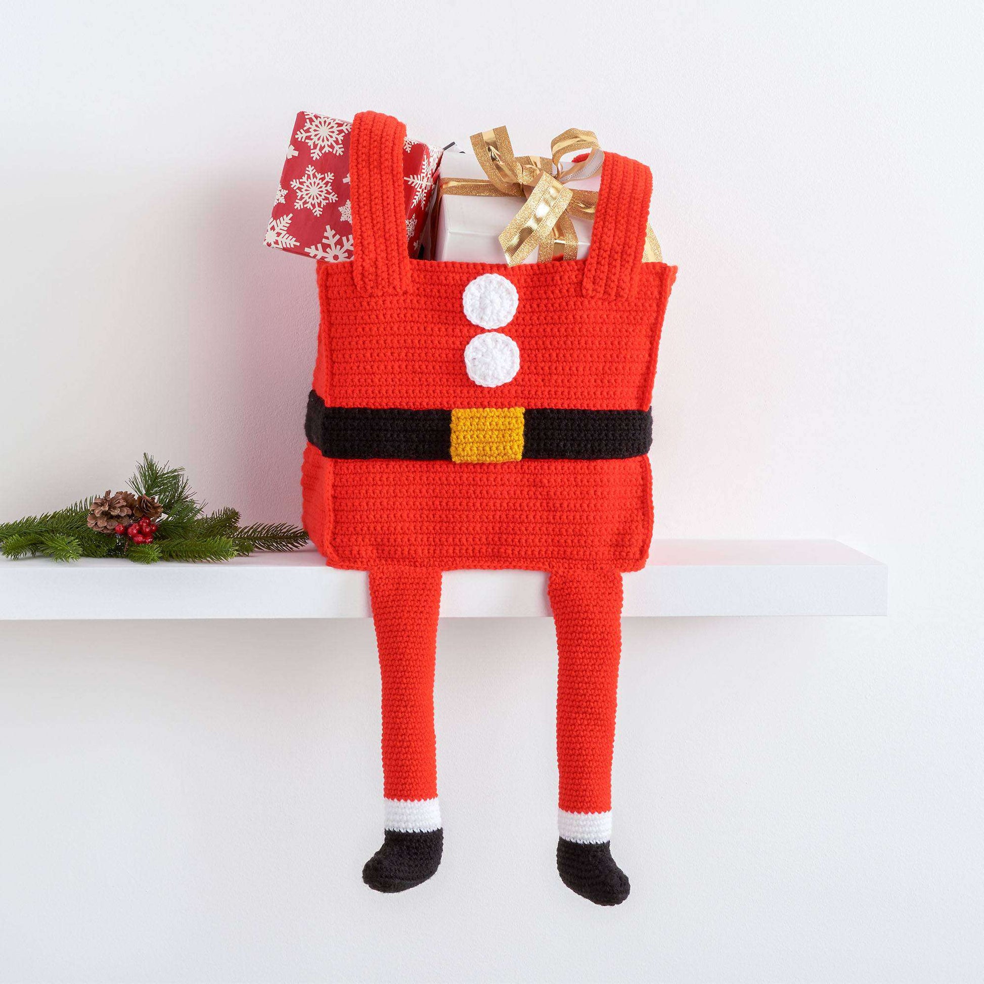 Red Heart Santa & His Elf Crochet Gift Bags Version 1