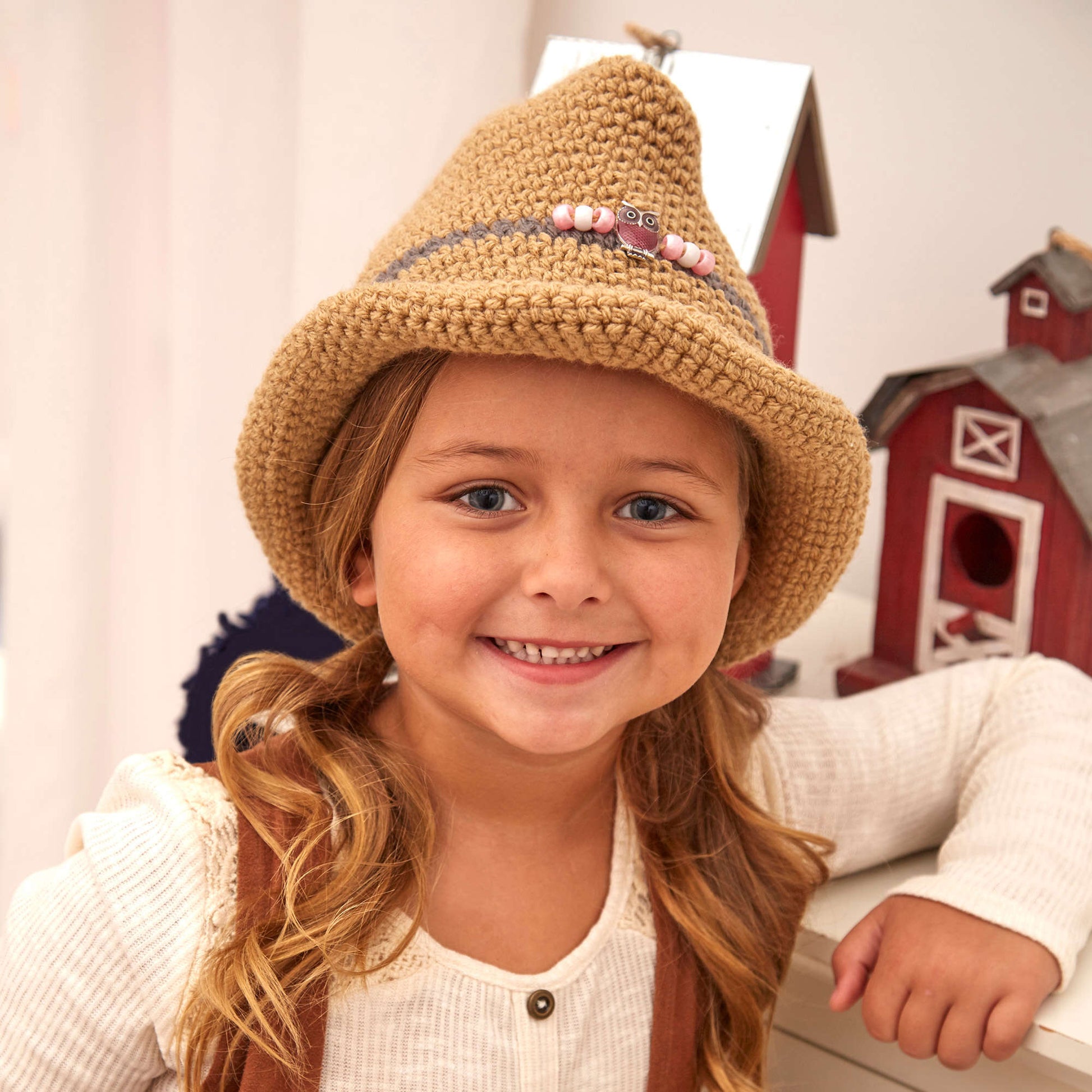 Free Red Heart Crochet Child's Cowgirl Hat Pattern