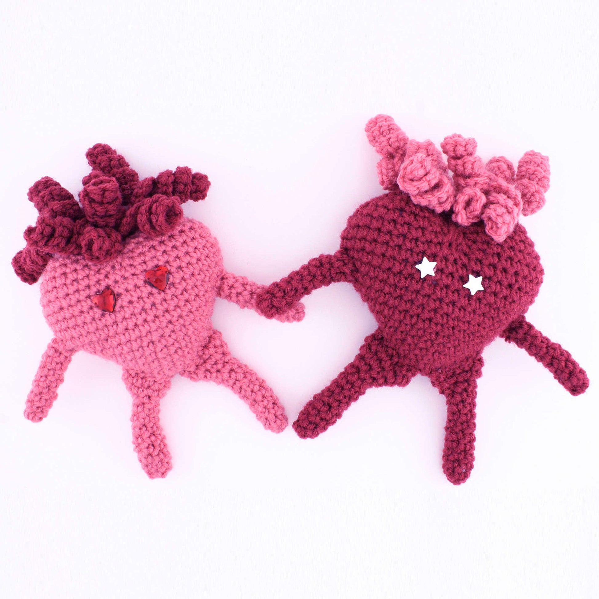 Free Red Heart Amigurumi Heart Crochet Pattern