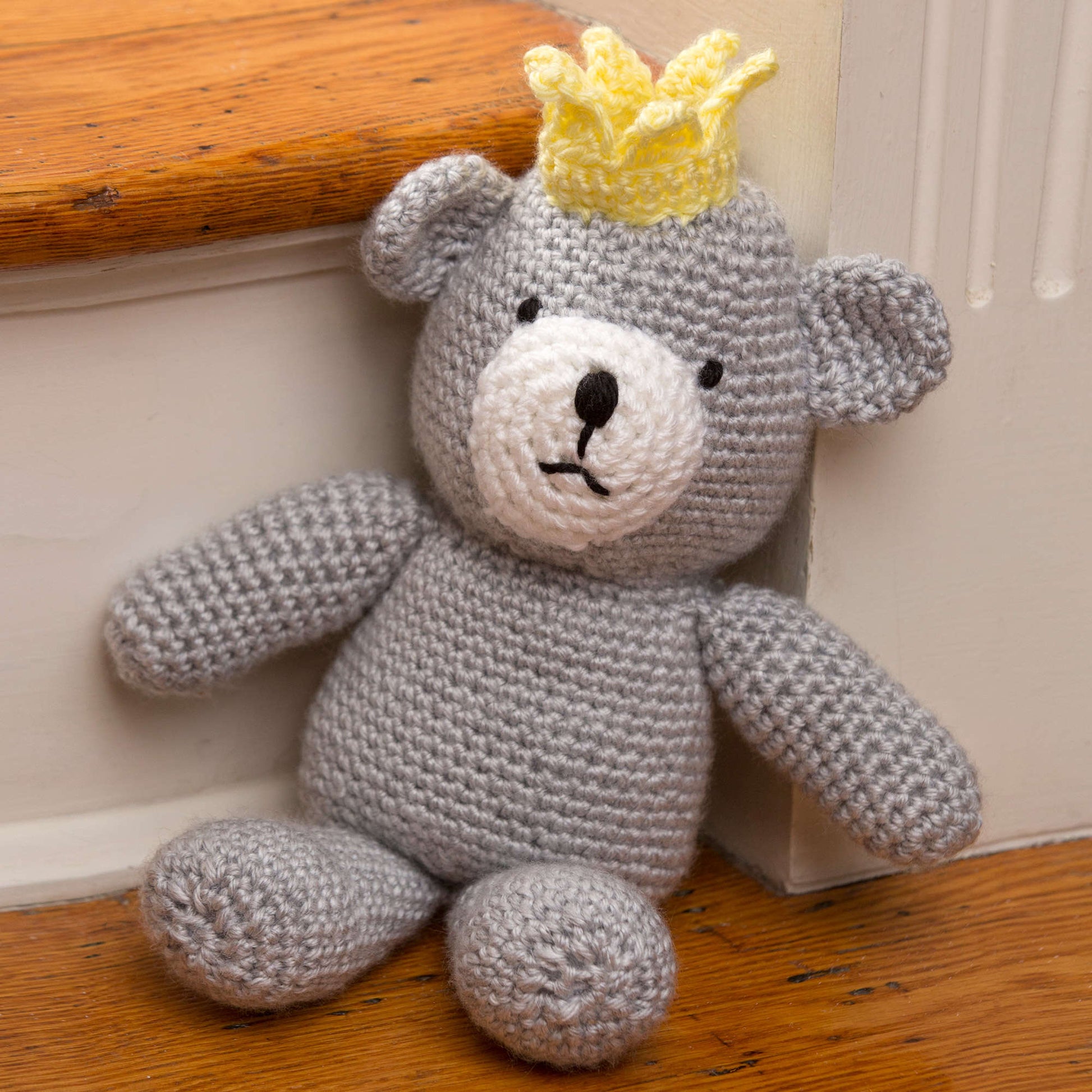 Free Red Heart Crochet Birthday Bear For A Prince Pattern