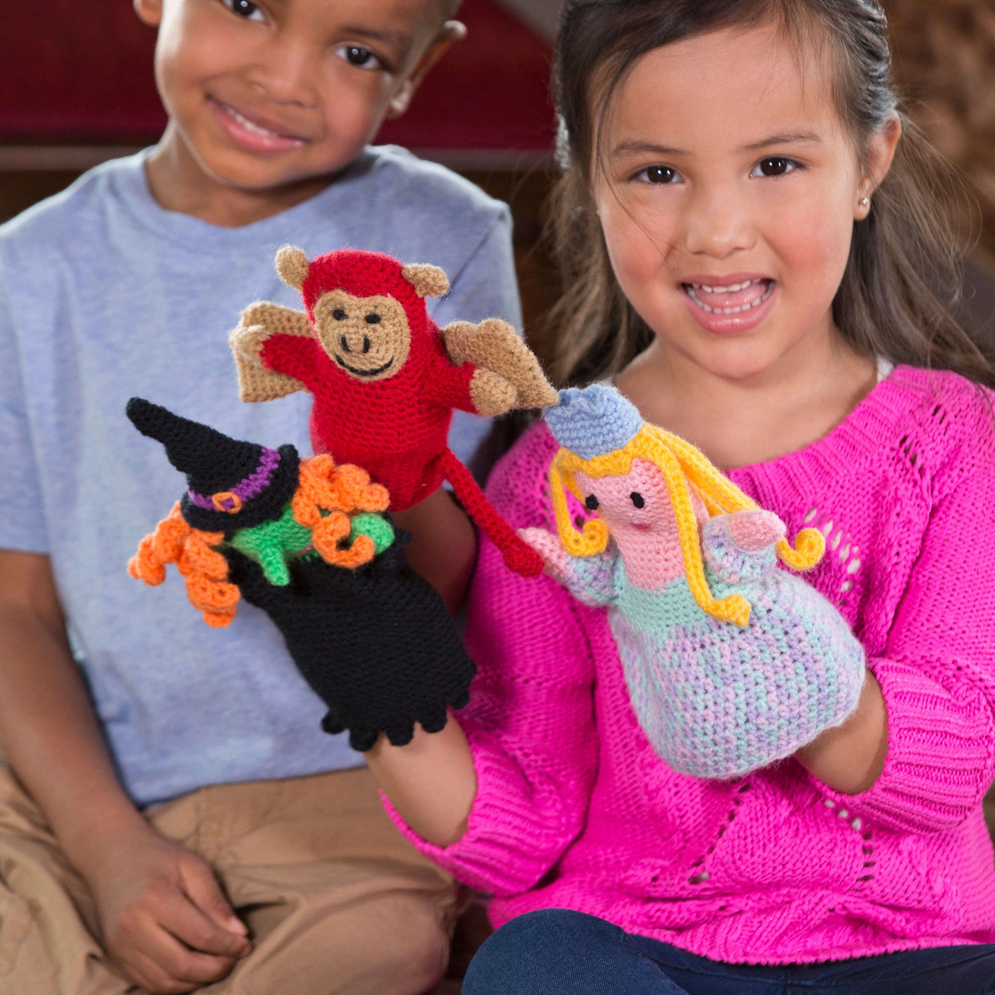 Free Red Heart Puppets For Play Crochet Pattern