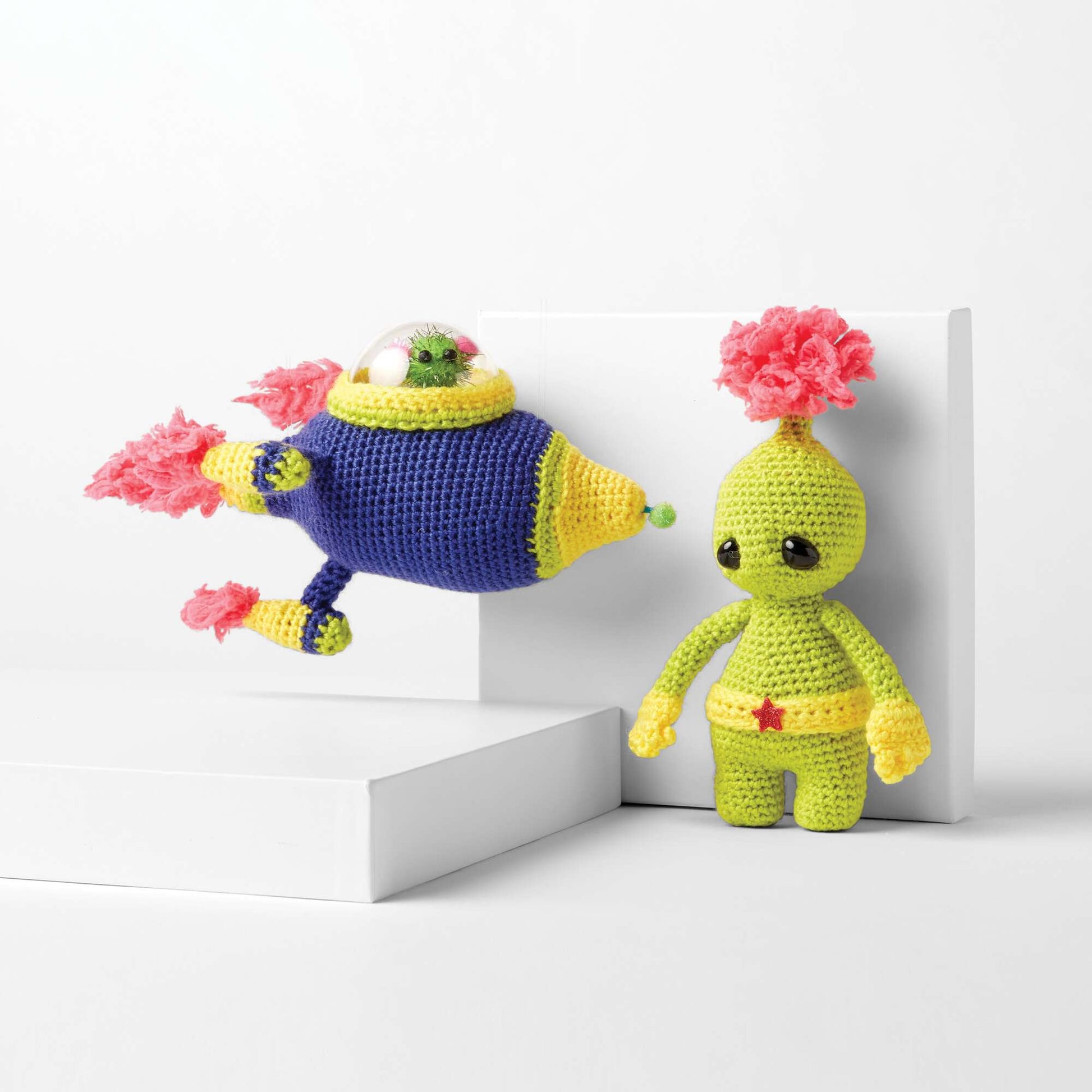 Free Red Heart Rocketship & Alien Crochet Pattern | Yarnspirations