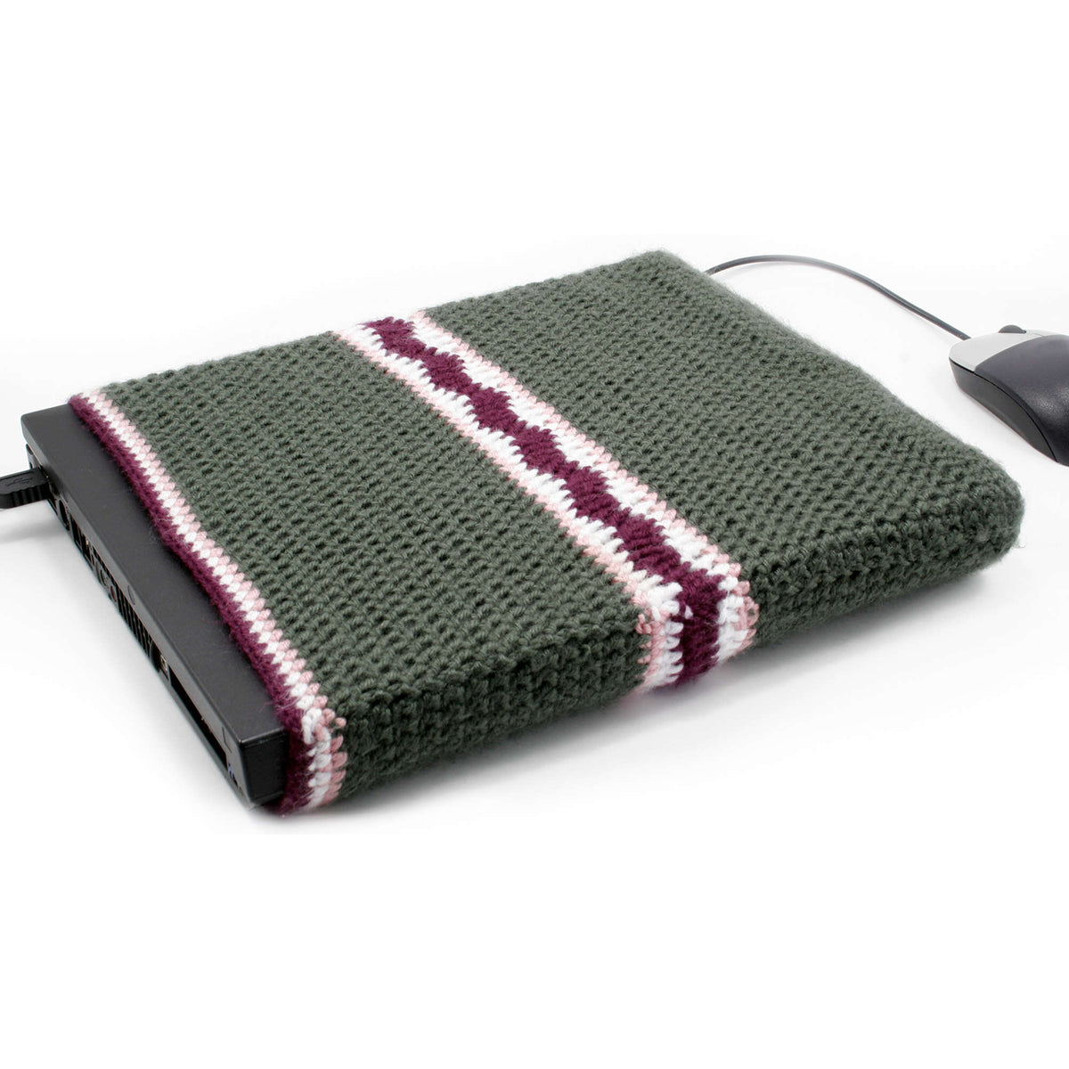 Crochet Laptop Cover made in Red Heart Soft Yarn