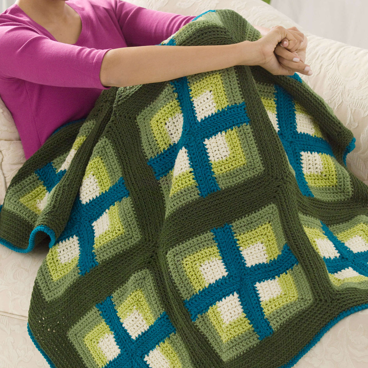 Crochet Afghan made in Red Heart Super Saver Yarn