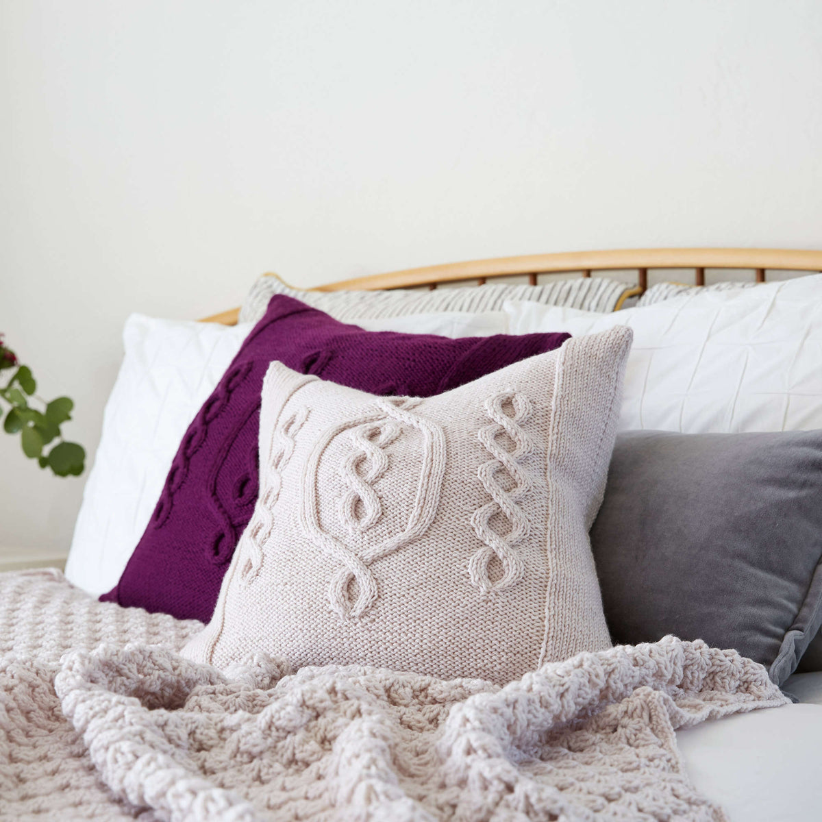 Crochet Throw made in Red Heart Chic Sheep Yarn