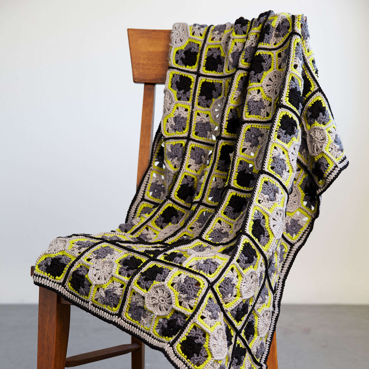 Crochet Throw made in Red Heart Chic Sheep Yarn