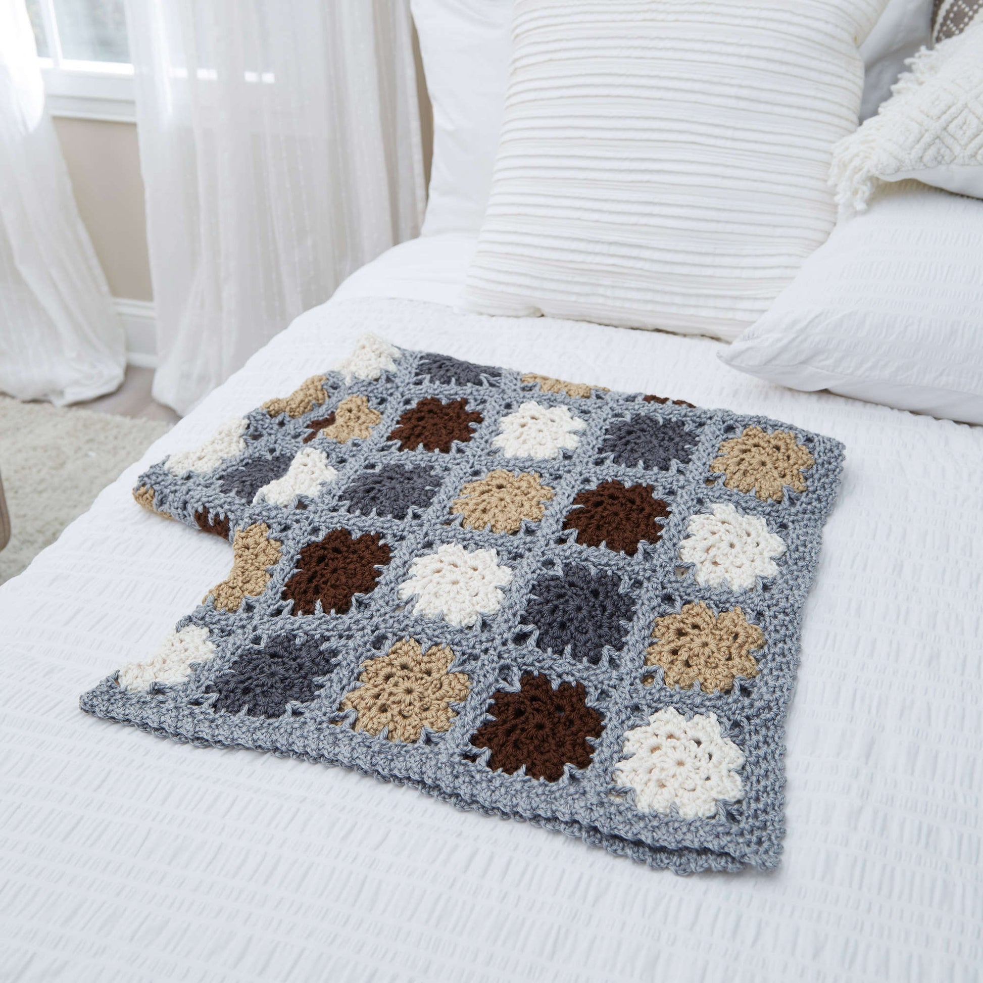 Free Red Heart Neutrality Throw Pattern