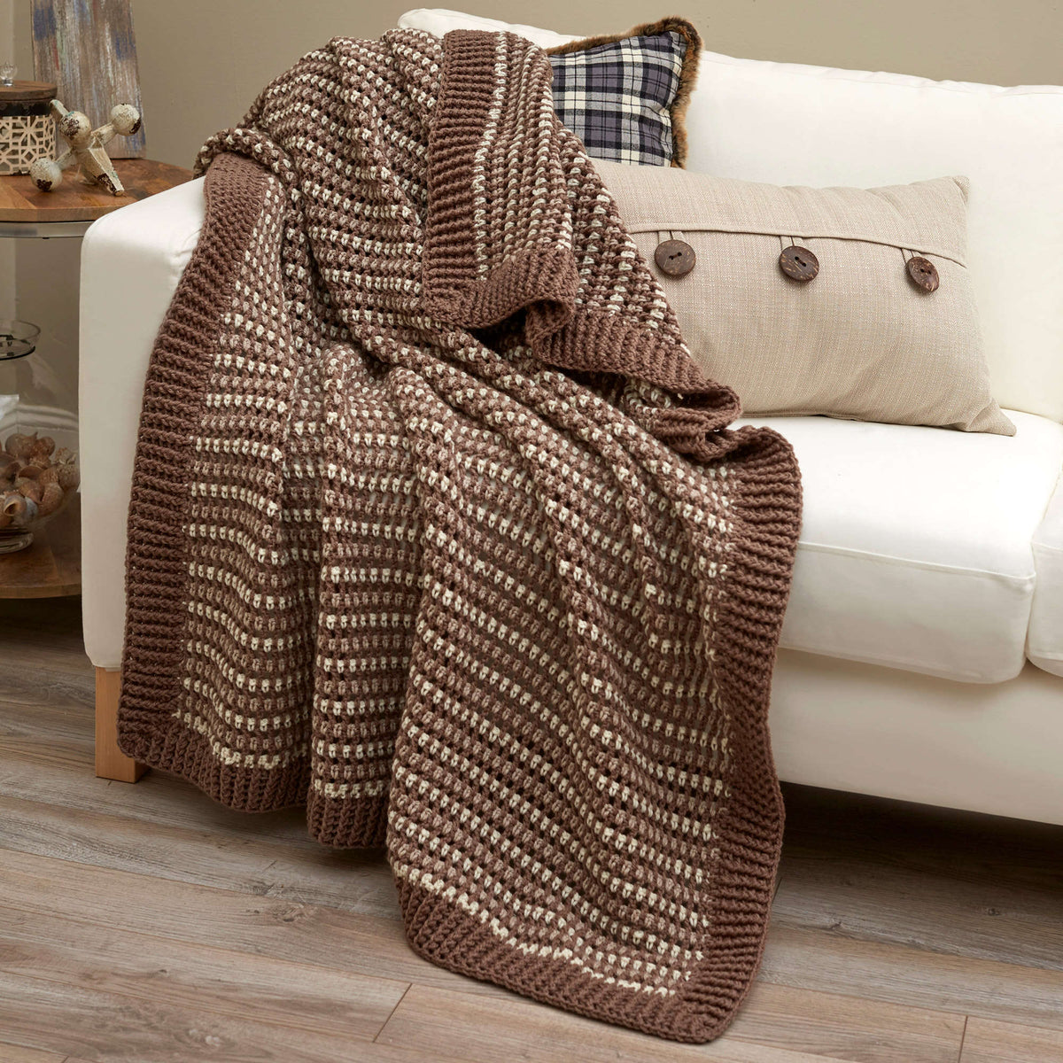 Crochet LakehouseThrow made in Red Heart Super Saver Yarn