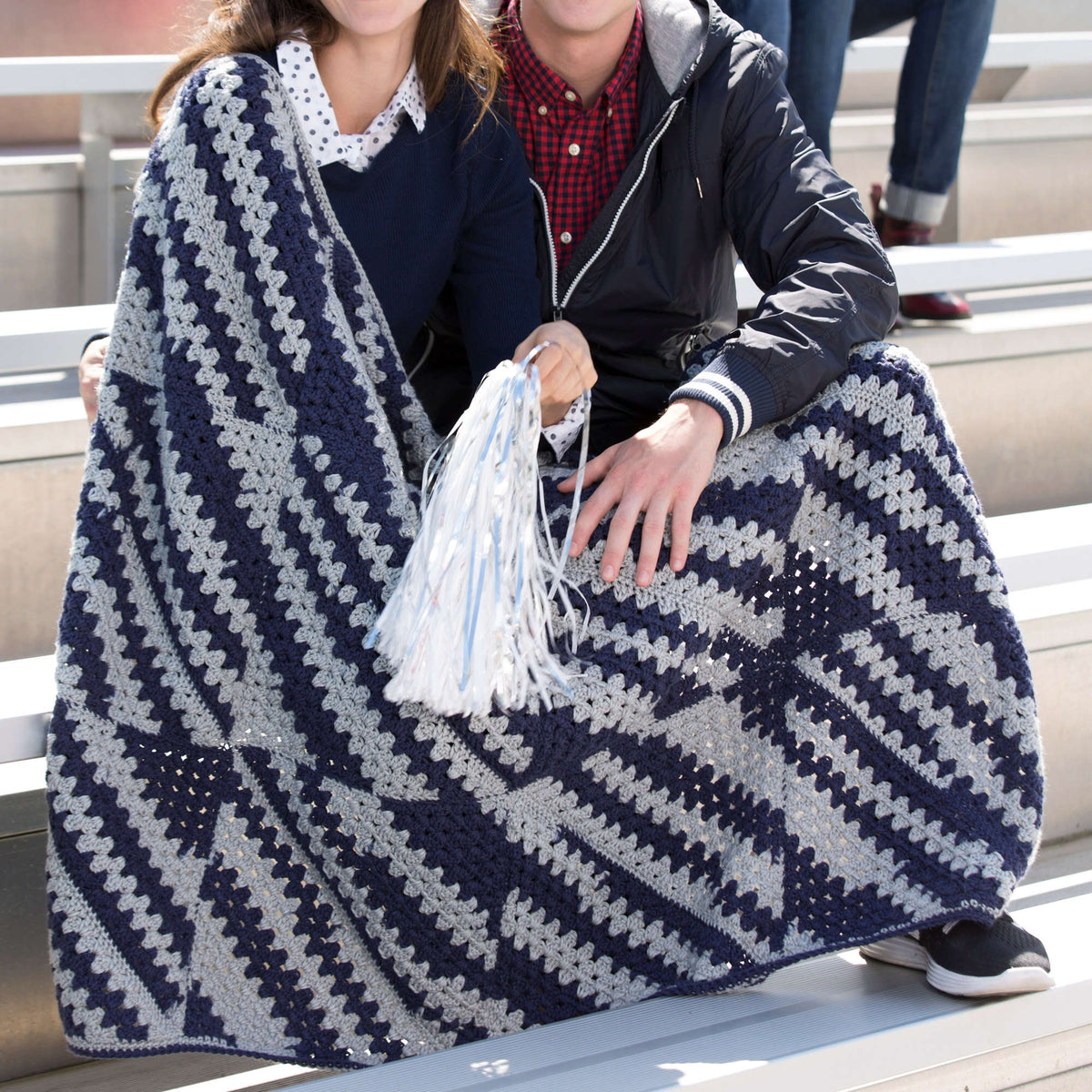 Red Heart Game Day Stadium Throw Pattern Tutorial Image